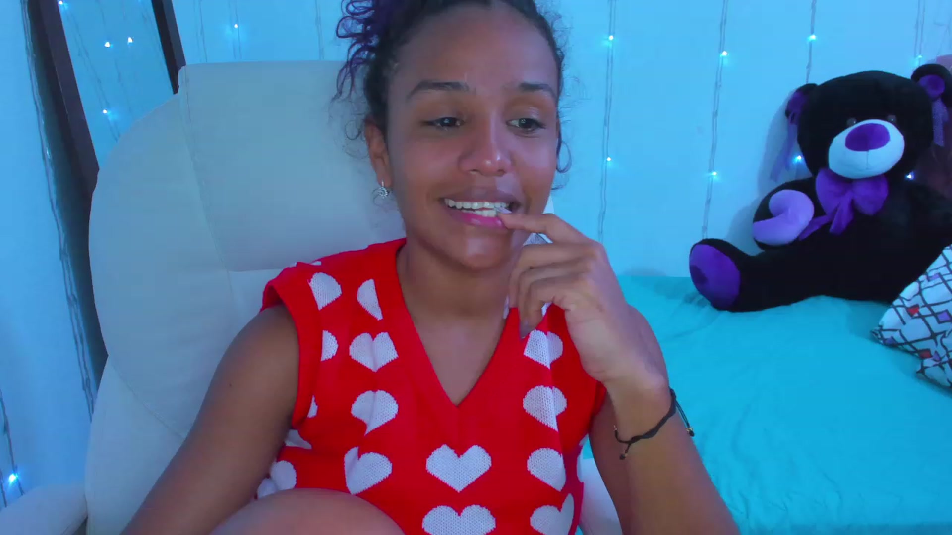 Gallery image thumbnail from Violet_Fit's myfreecams stream on, 01/02/2023, 15:29 image 13 of 20