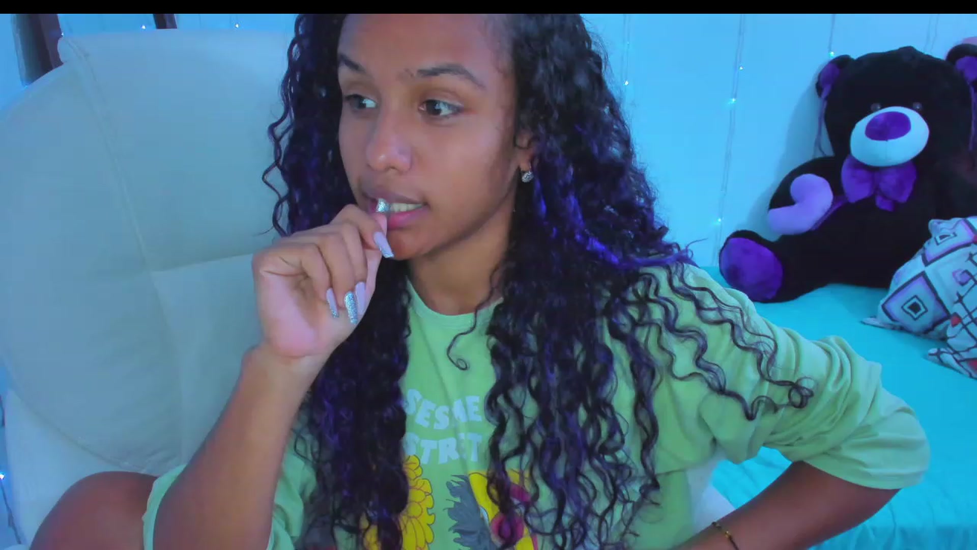 Gallery image thumbnail from Violet_Fit's myfreecams stream on, 01/04/2023, 15:37 image 10 of 20