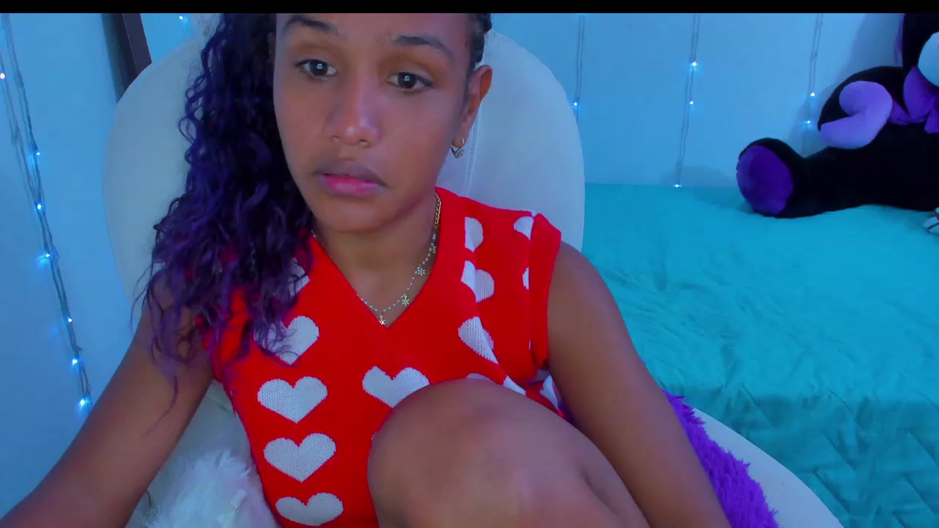 Gallery image thumbnail from Violet_Fit's myfreecams stream on, 01/12/2023, 13:52 image 18 of 20