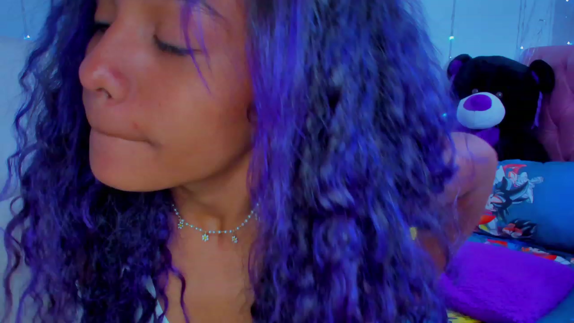 Gallery image thumbnail from Violet_Fit's myfreecams stream on, 01/29/2023, 13:49 image 7 of 20