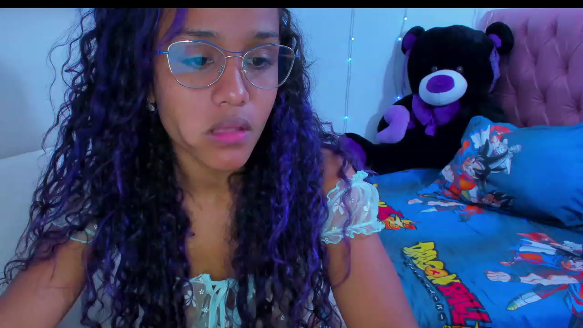 Gallery image thumbnail from Violet_Fit's myfreecams stream on, 02/07/2023, 13:51 image 6 of 20