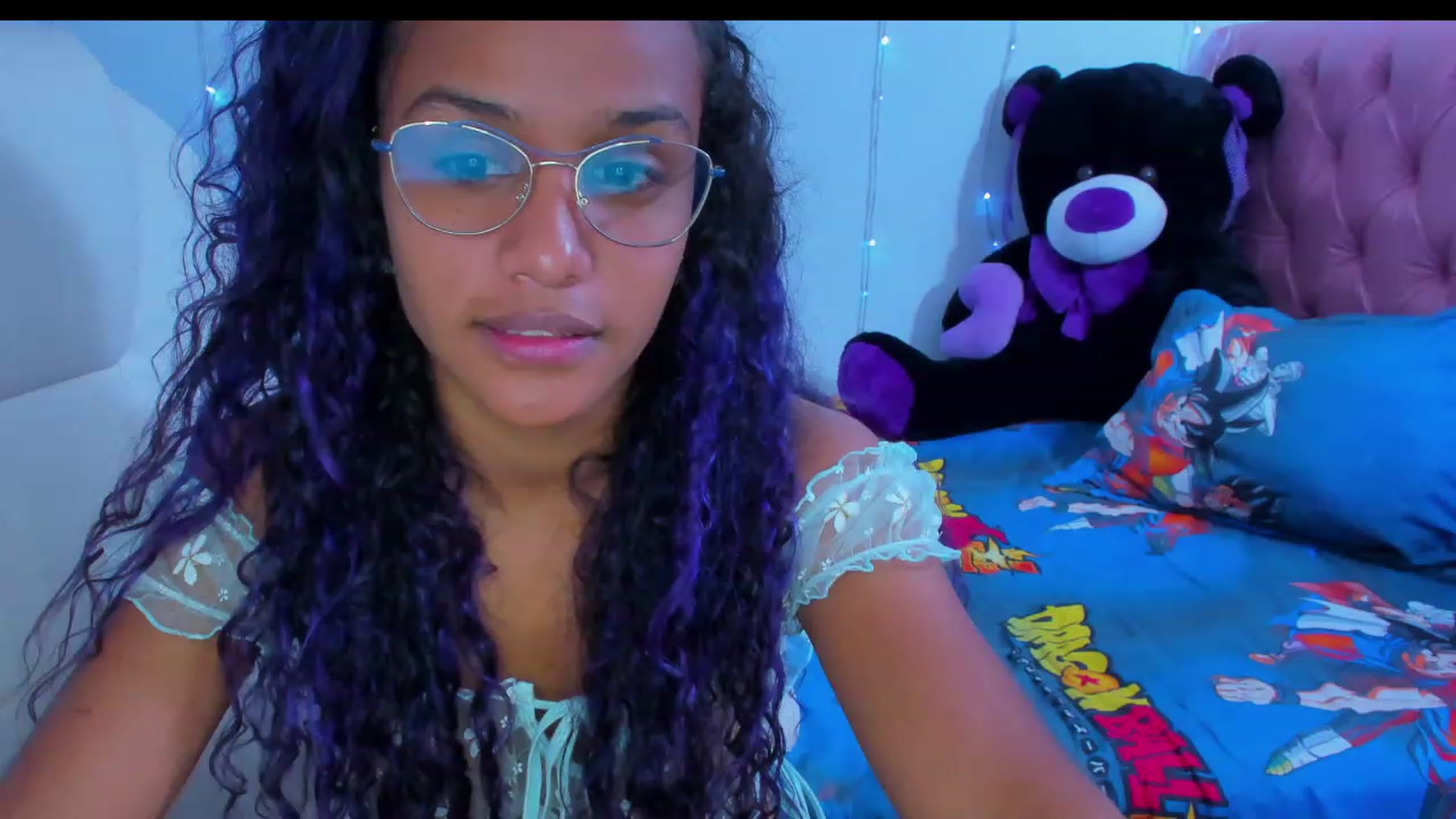 Gallery image thumbnail from Violet_Fit's myfreecams stream on, 02/07/2023, 13:51 image 10 of 20