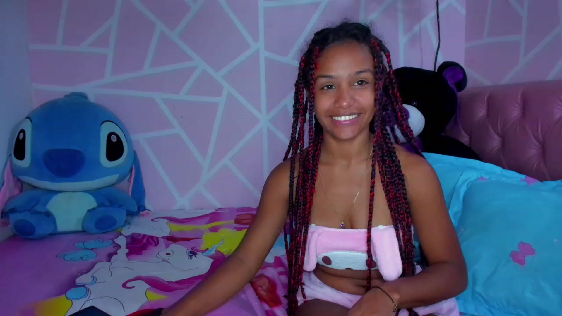 Gallery image thumbnail from Violet_Fit's myfreecams stream on, 04/13/2023, 12:37 image 20 of 20