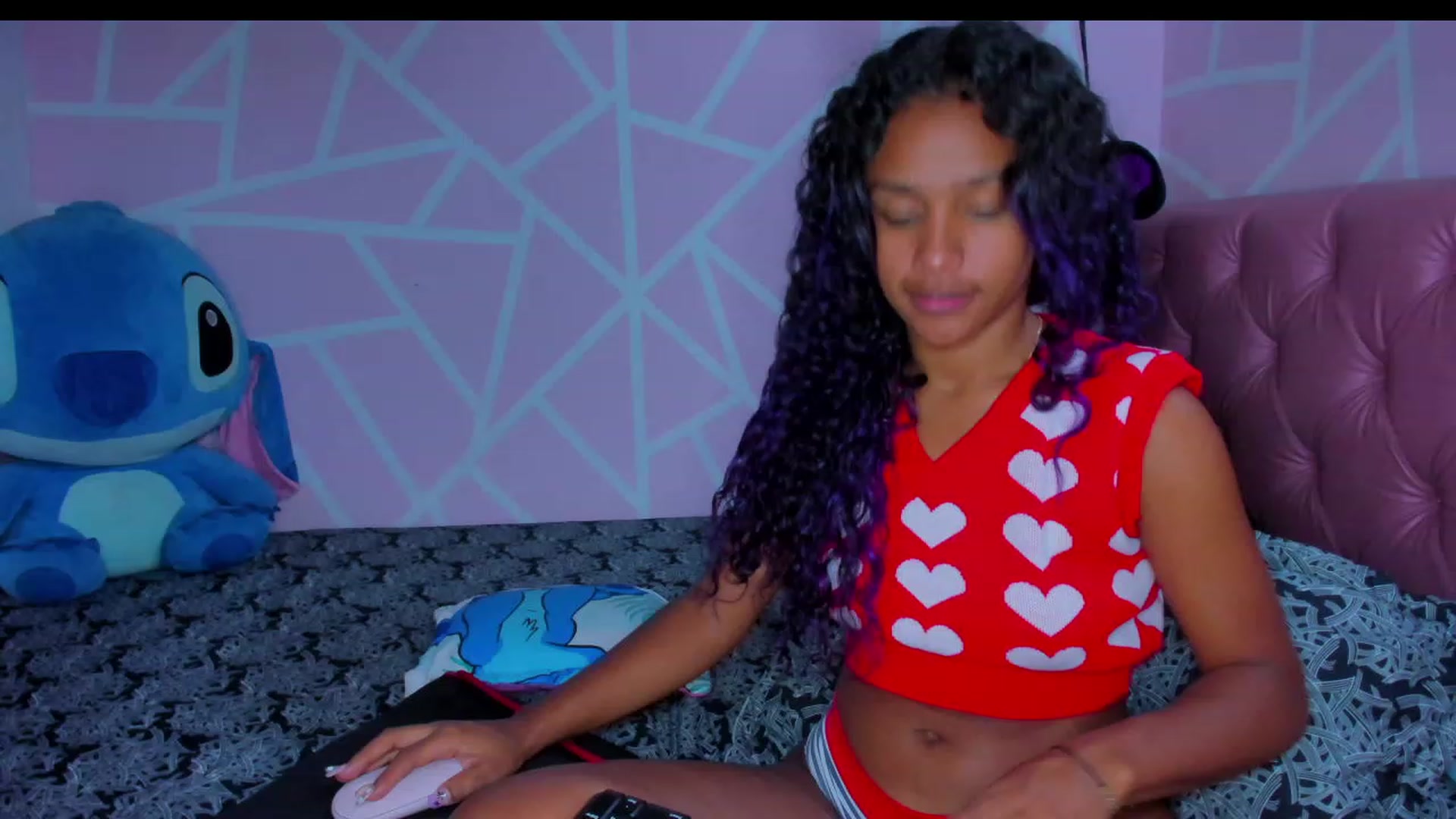 Gallery image thumbnail from Violet_Fit's myfreecams stream on, 04/16/2023, 12:38 image 15 of 20