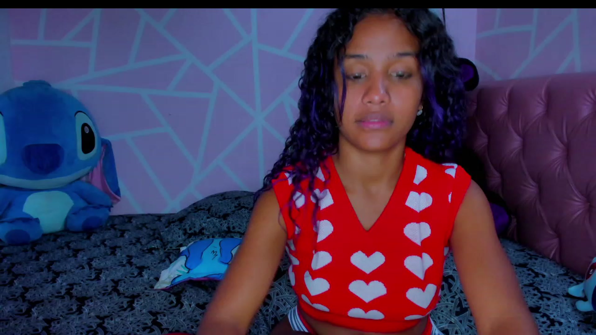 Gallery image thumbnail from Violet_Fit's myfreecams stream on, 04/16/2023, 13:17 image 6 of 20