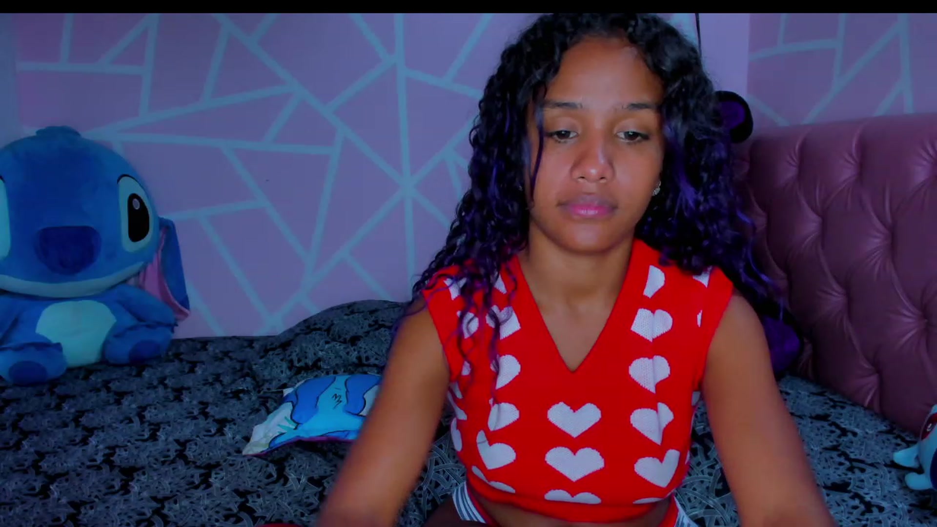 Gallery image thumbnail from Violet_Fit's myfreecams stream on, 04/16/2023, 13:17 image 8 of 20