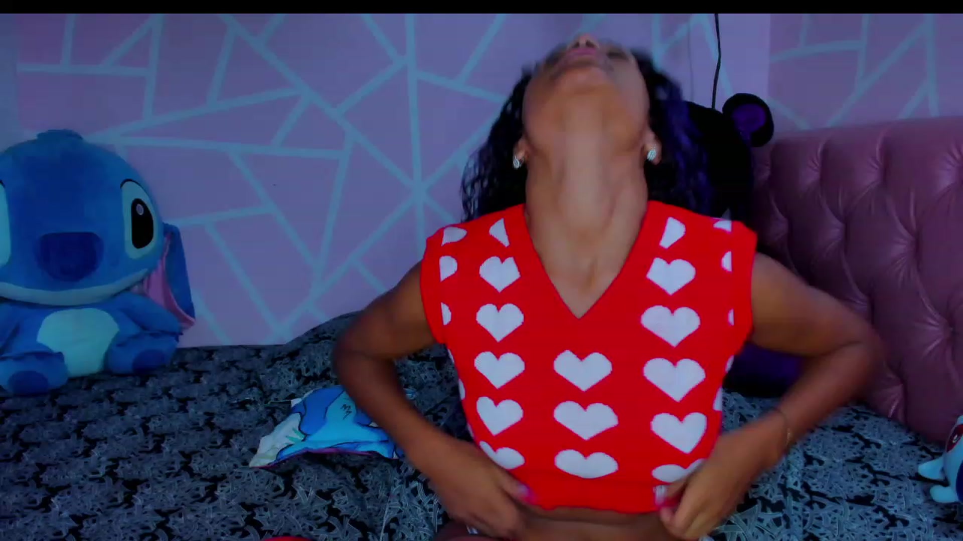 Gallery image thumbnail from Violet_Fit's myfreecams stream on, 04/16/2023, 13:17 image 3 of 20