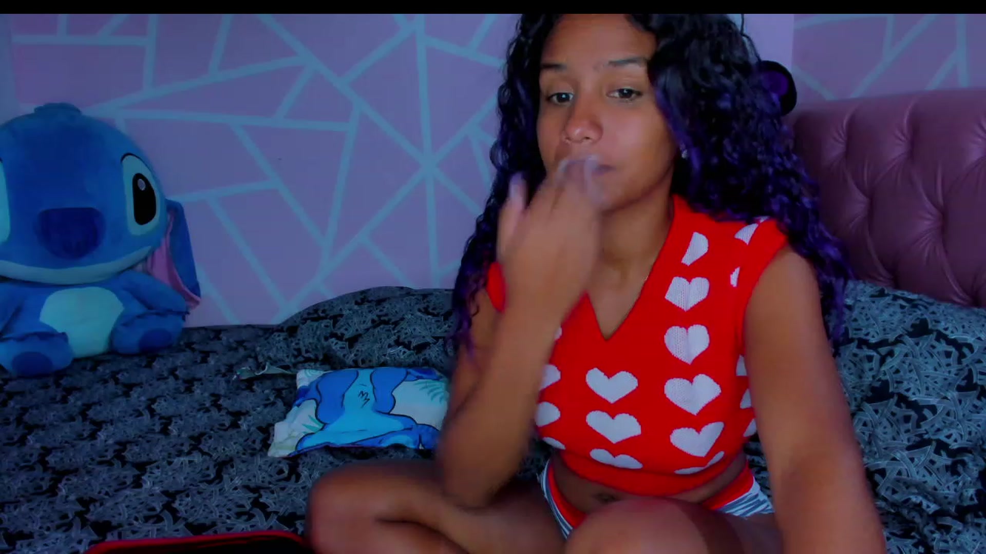 Gallery image thumbnail from Violet_Fit's myfreecams stream on, 04/16/2023, 13:17 image 12 of 20