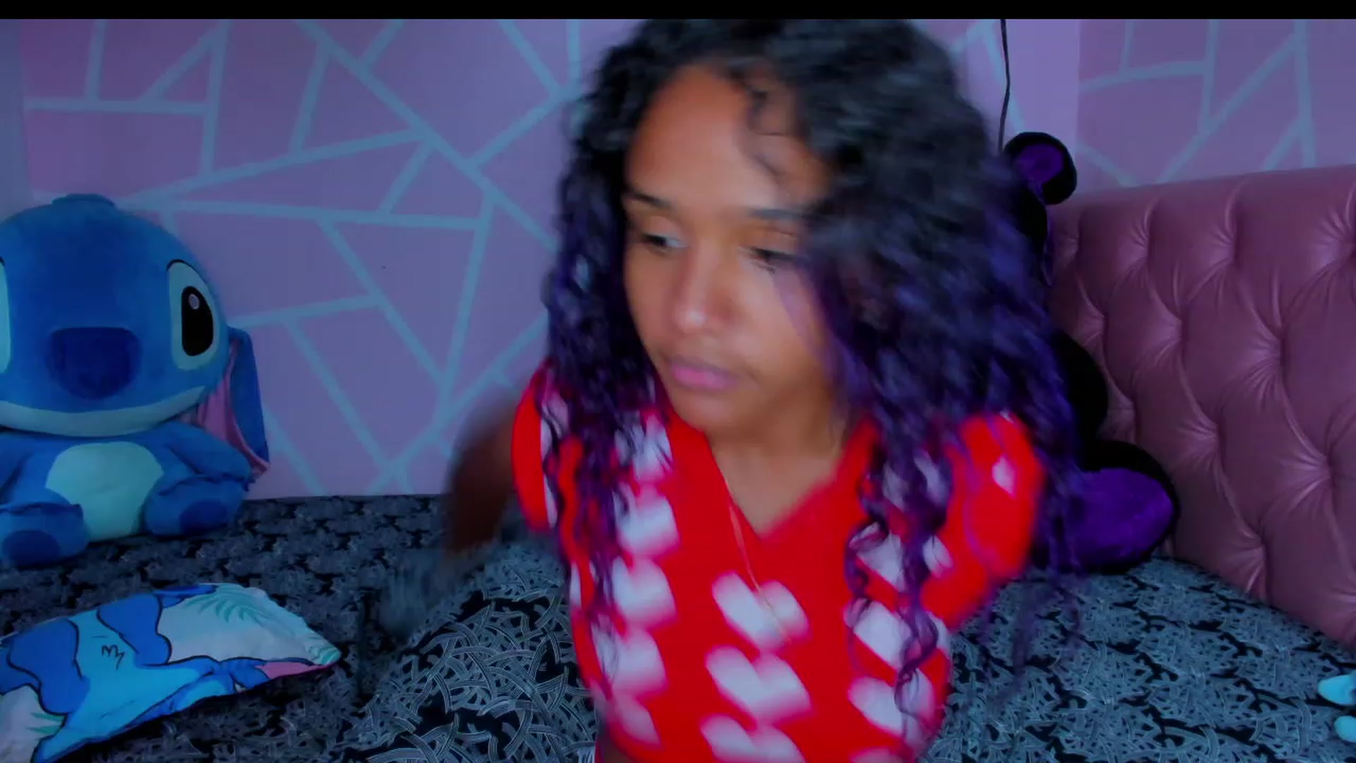 Gallery image thumbnail from Violet_Fit's myfreecams stream on, 04/16/2023, 14:15 image 16 of 20