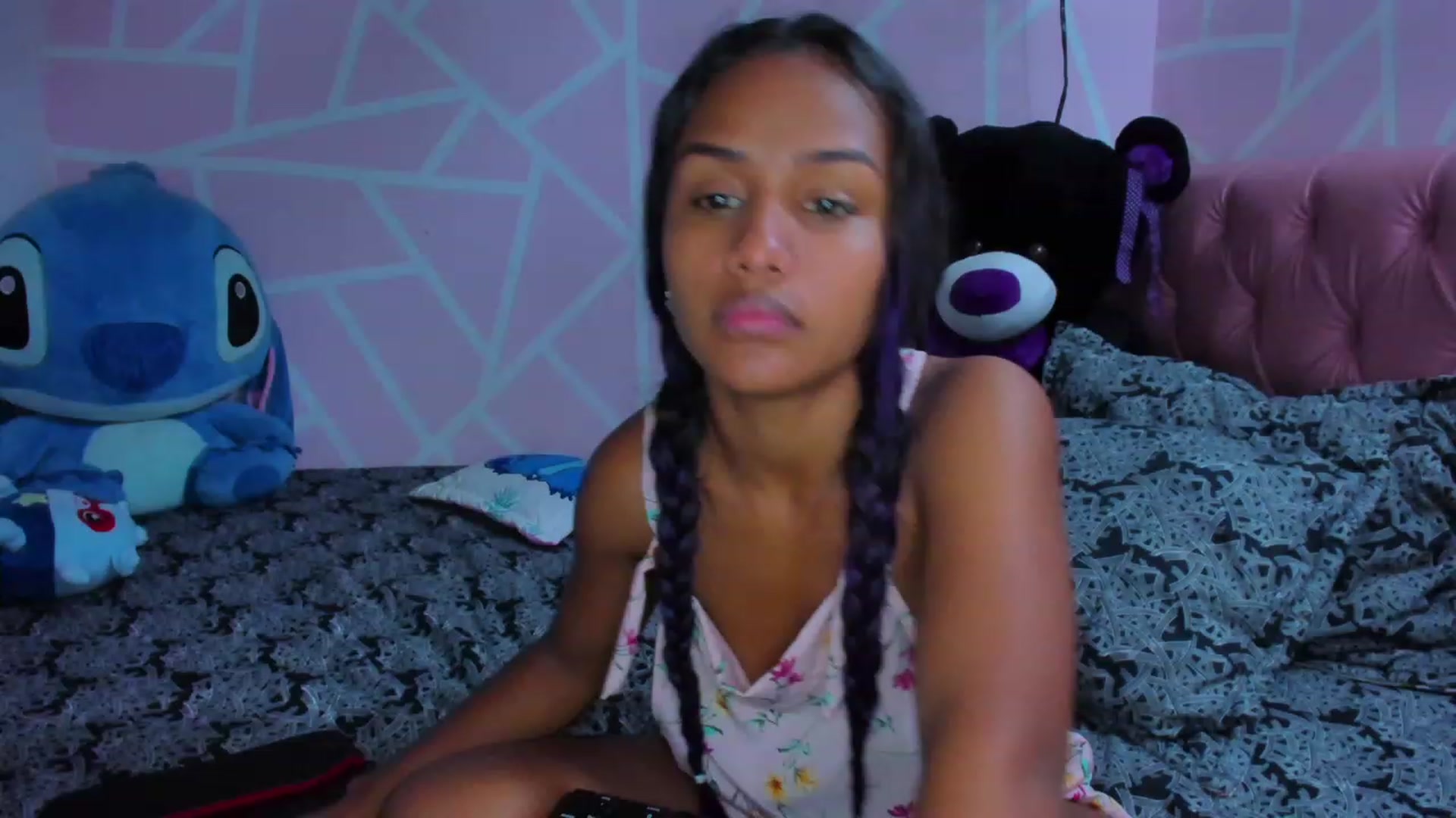 Gallery image thumbnail from Violet_Fit's myfreecams stream on, 04/22/2023, 13:46 image 19 of 20