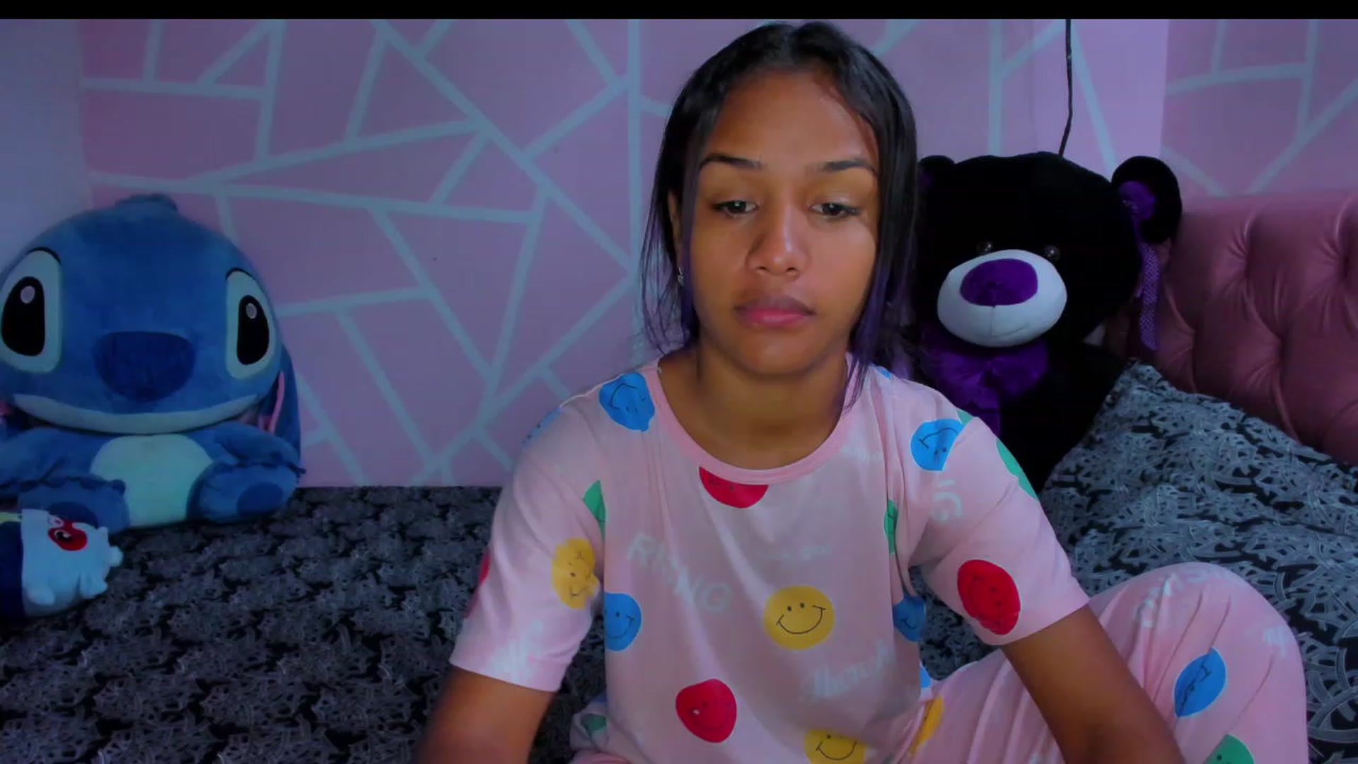 Gallery image thumbnail from Violet_Fit's myfreecams stream on, 04/23/2023, 11:43 image 1 of 20