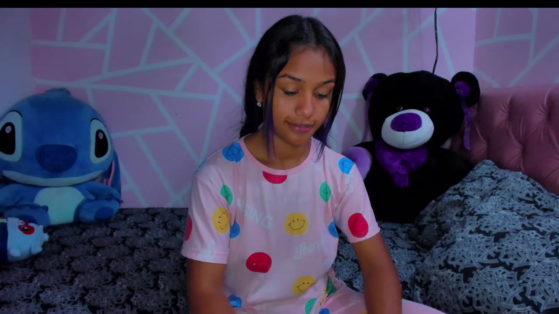 Gallery image thumbnail from Violet_Fit's myfreecams stream on, 04/23/2023, 12:13 image 7 of 20
