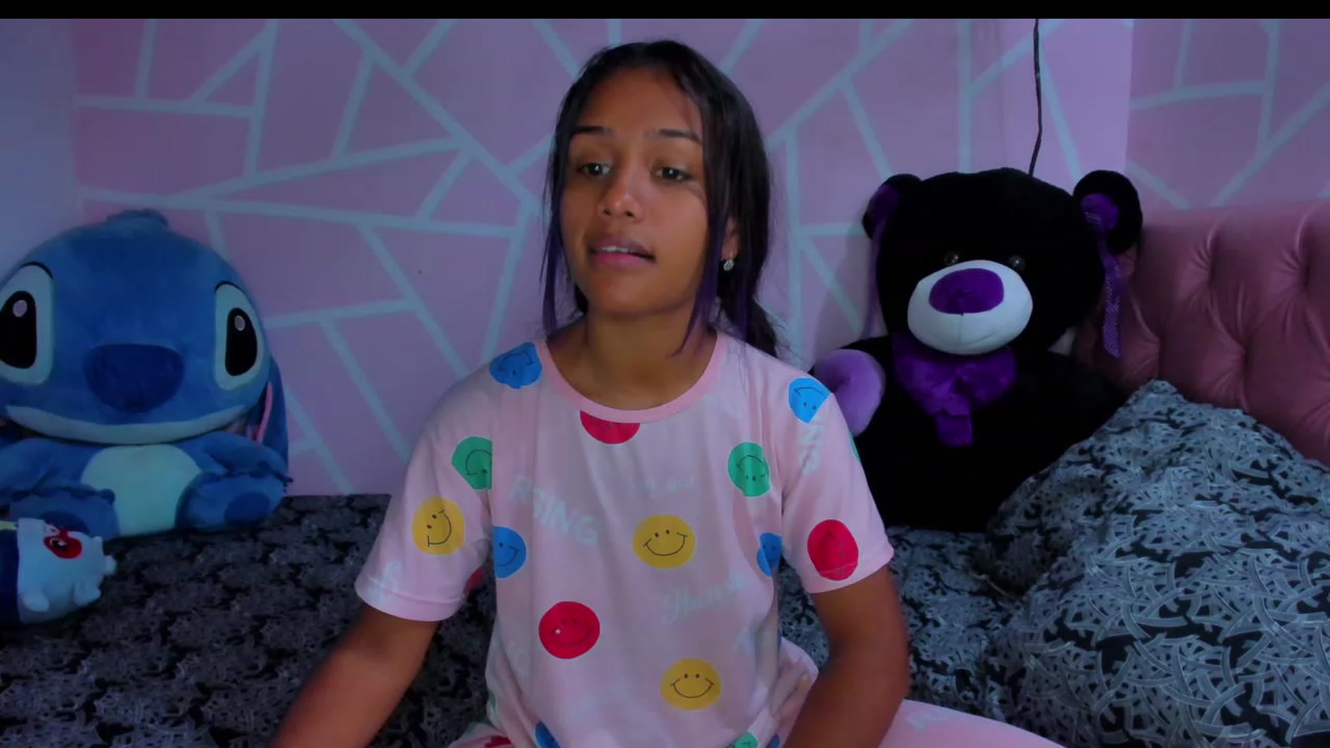Gallery image thumbnail from Violet_Fit's myfreecams stream on, 04/23/2023, 12:13 image 5 of 20