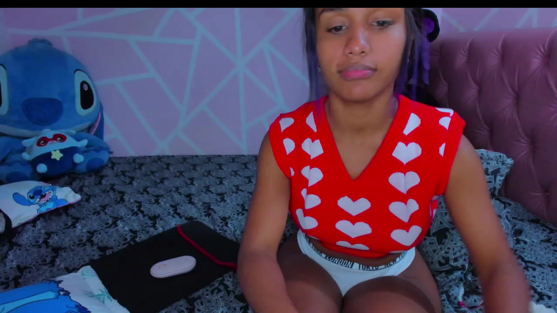 Gallery image thumbnail from Violet_Fit's myfreecams stream on, 04/26/2023, 14:47 image 20 of 20