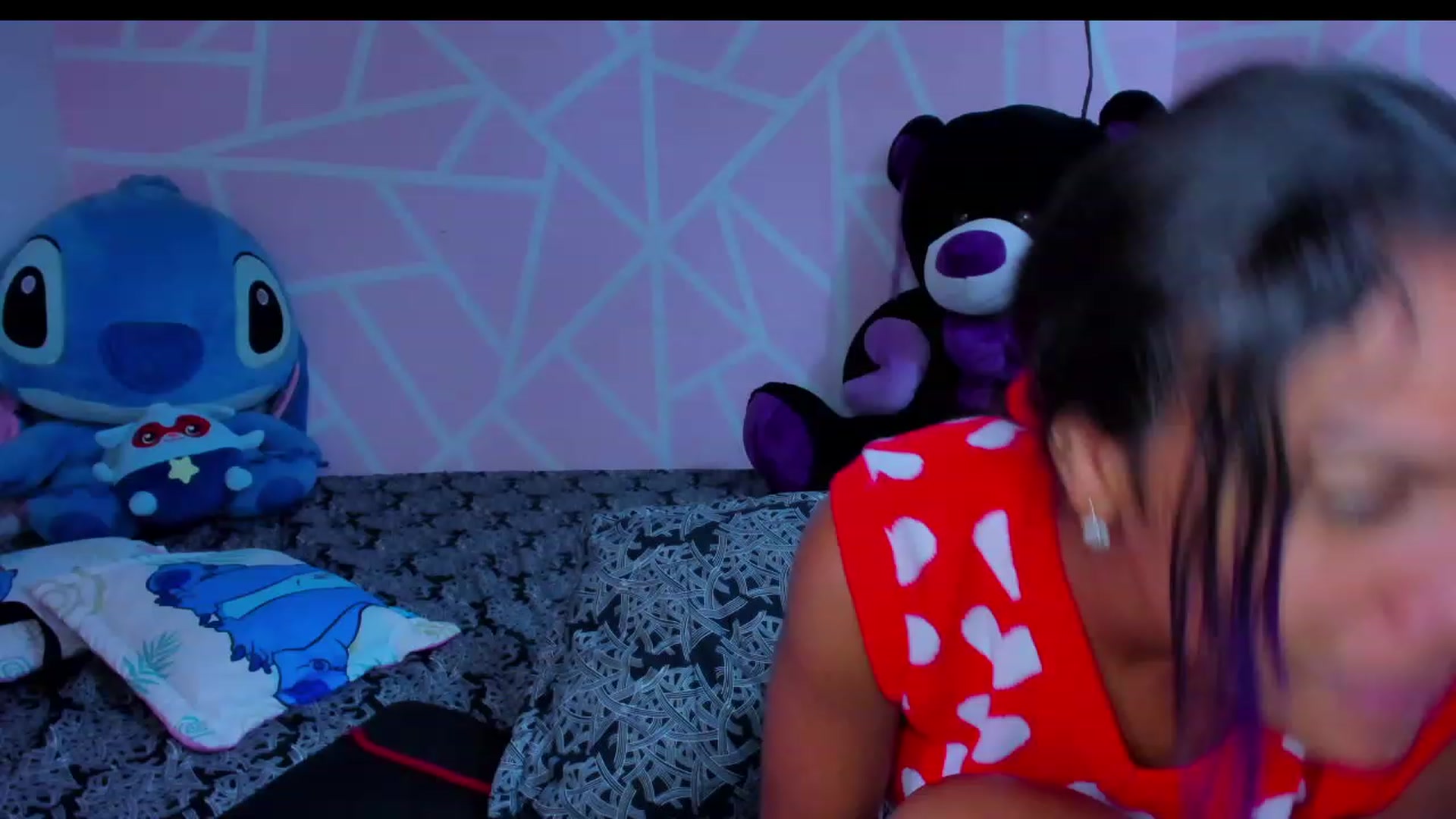 Gallery image thumbnail from Violet_Fit's myfreecams stream on, 04/26/2023, 15:26 image 20 of 20