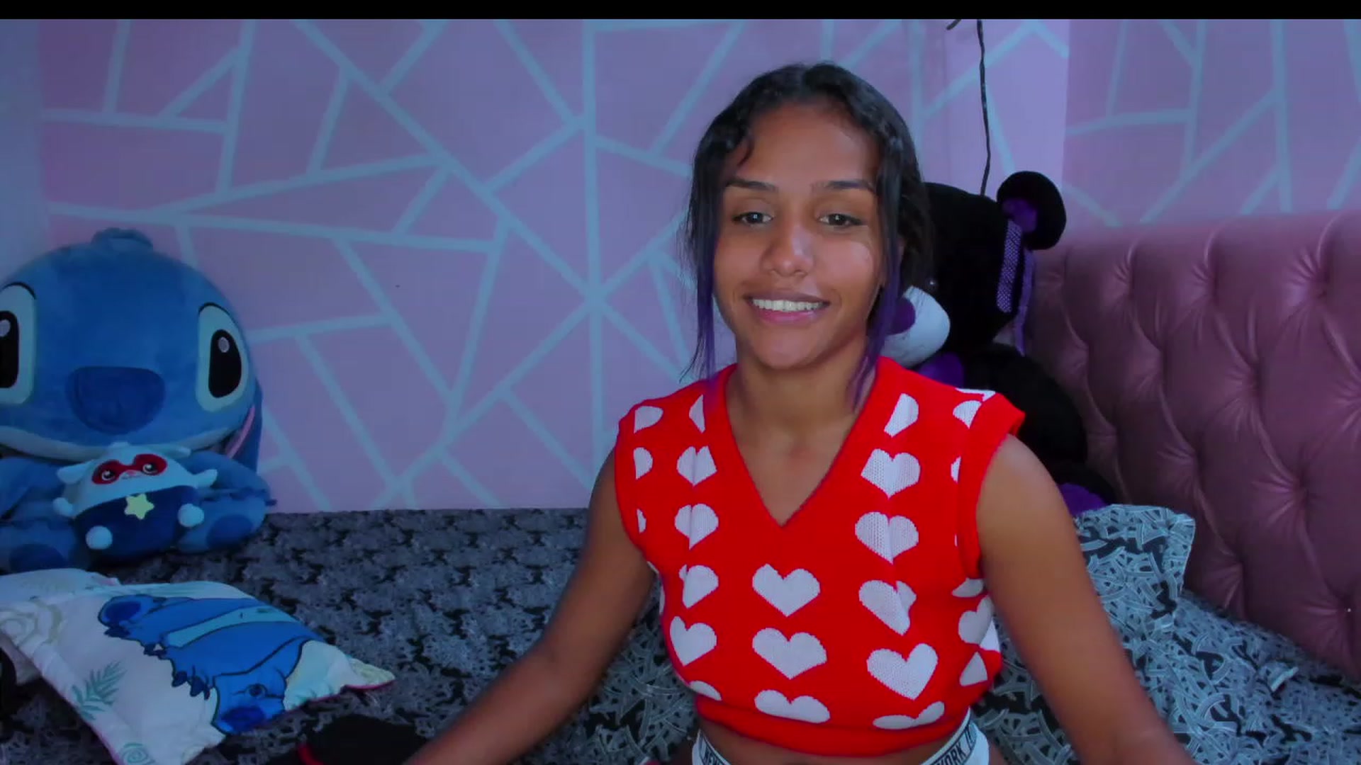 Gallery image thumbnail from Violet_Fit's myfreecams stream on, 04/26/2023, 15:26 image 12 of 20