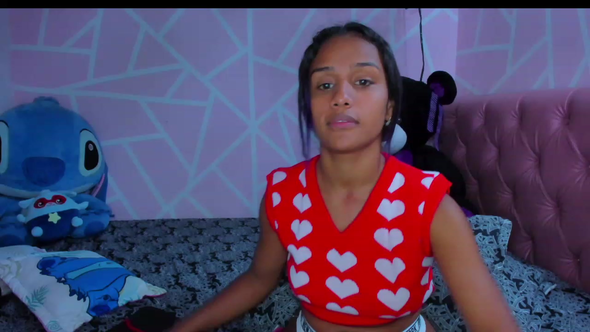 Gallery image thumbnail from Violet_Fit's myfreecams stream on, 04/26/2023, 15:26 image 4 of 20