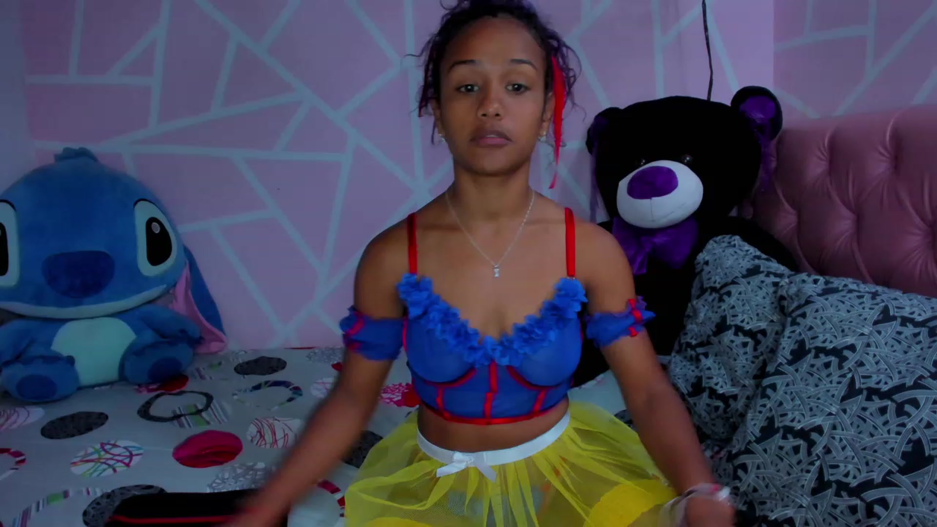 Gallery image thumbnail from Violet_Fit's myfreecams stream on, 05/13/2023, 12:47 image 20 of 20