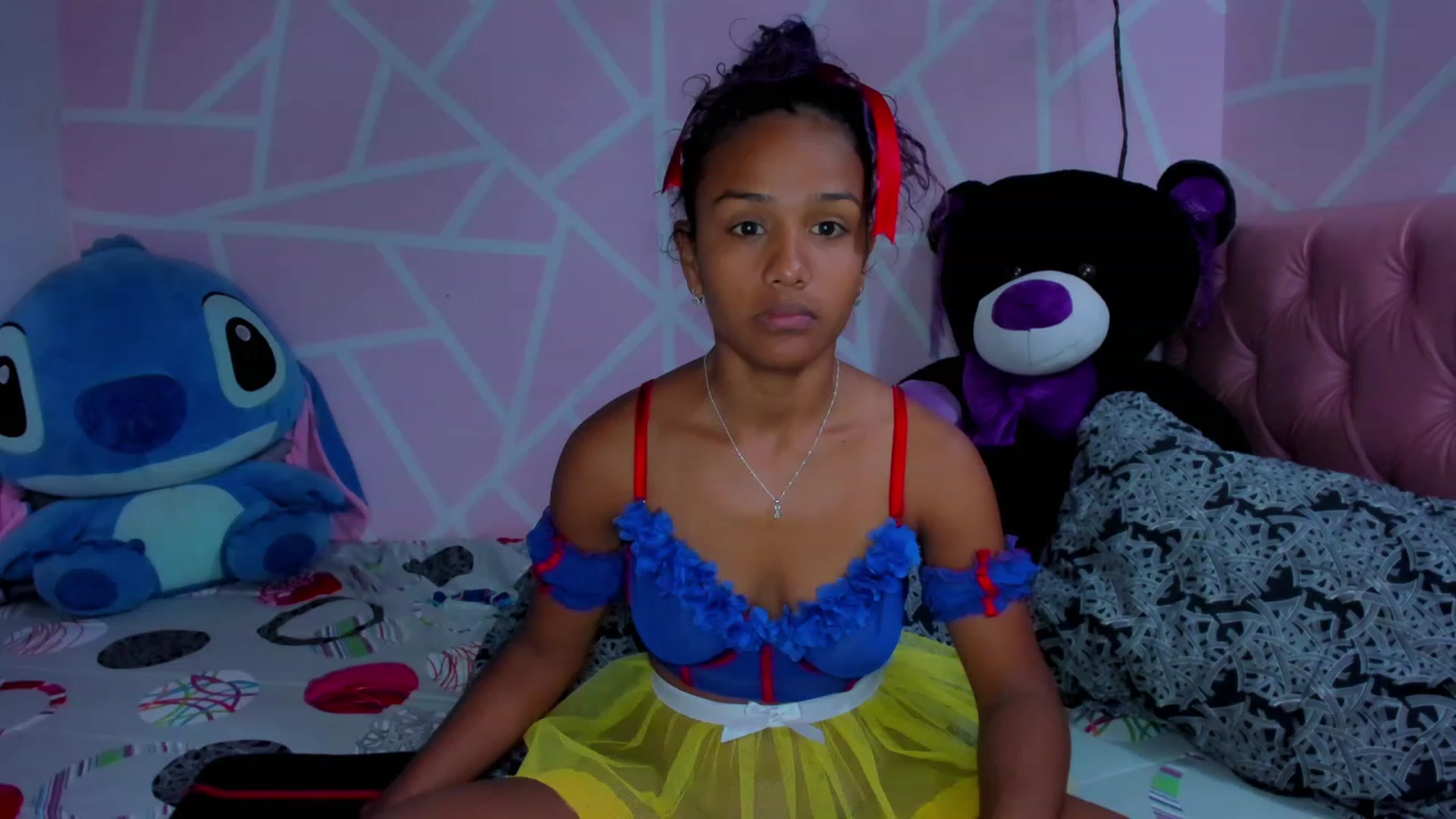 Gallery image thumbnail from Violet_Fit's myfreecams stream on, 05/13/2023, 14:07 image 1 of 20