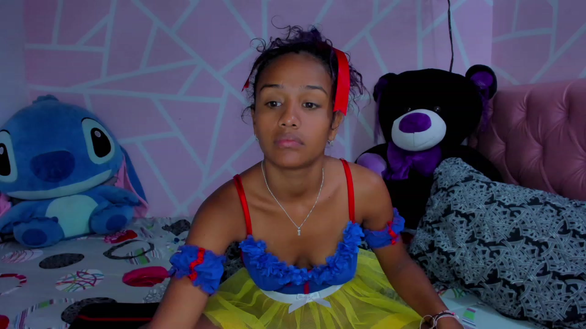 Gallery image thumbnail from Violet_Fit's myfreecams stream on, 05/13/2023, 14:07 image 2 of 20