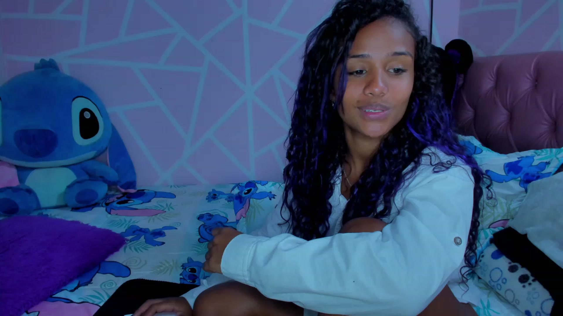 Gallery image thumbnail from Violet_Fit's myfreecams stream on, 05/15/2023, 15:22 image 1 of 20