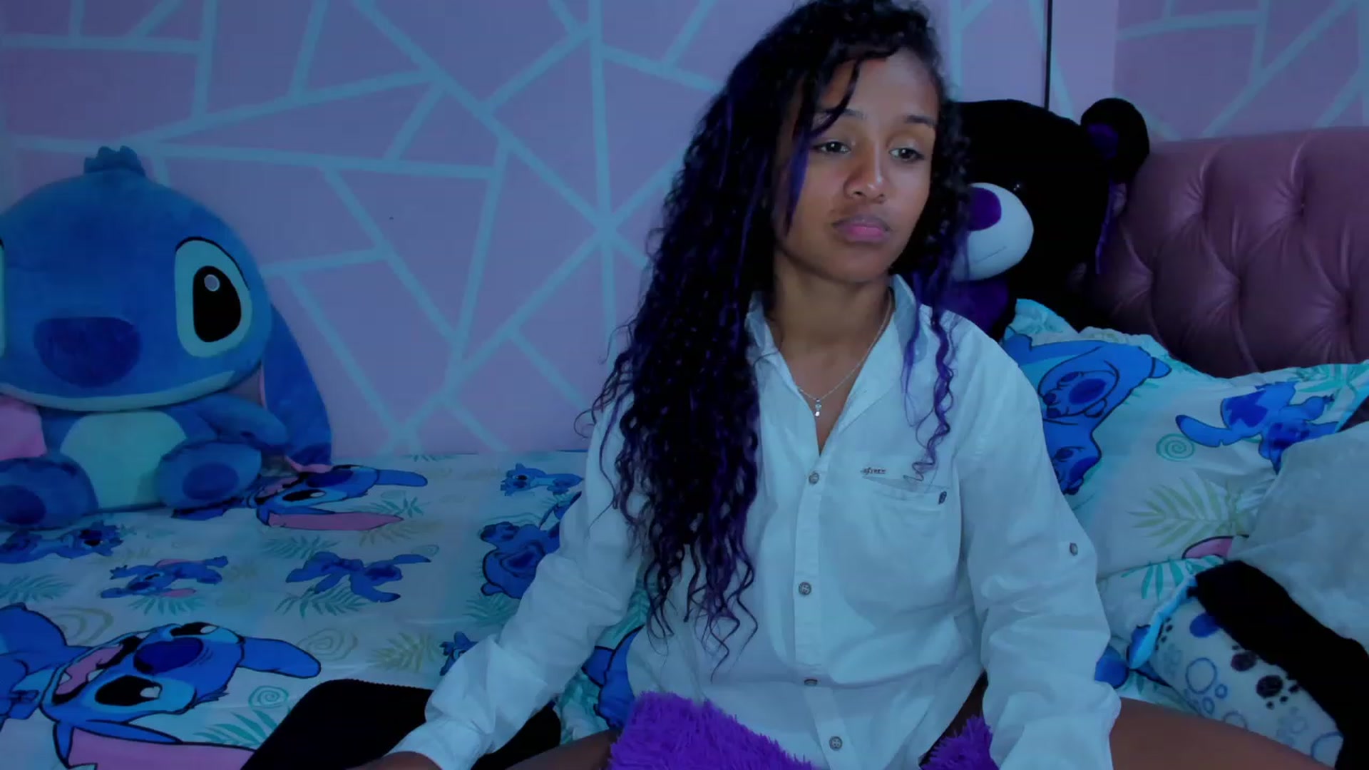 Gallery image thumbnail from Violet_Fit's myfreecams stream on, 05/15/2023, 15:22 image 3 of 20