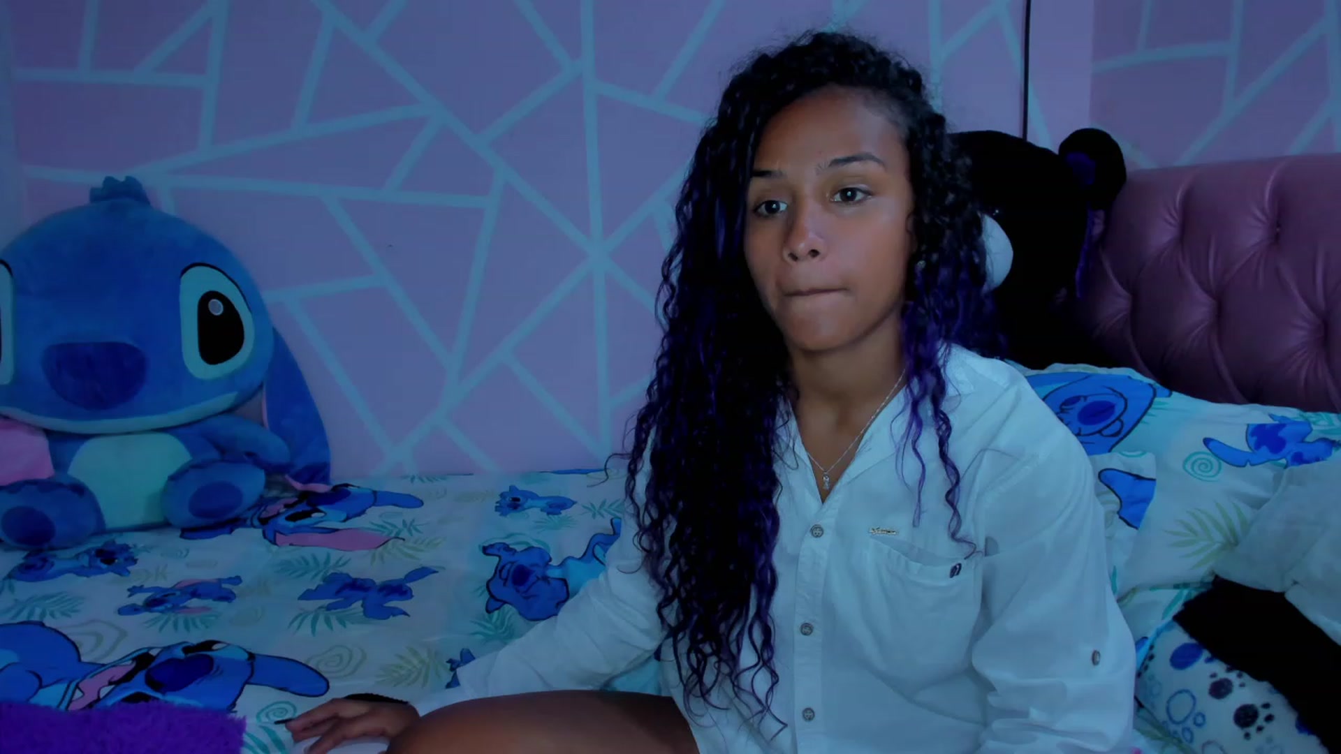 Gallery image thumbnail from Violet_Fit's myfreecams stream on, 05/15/2023, 15:22 image 9 of 20
