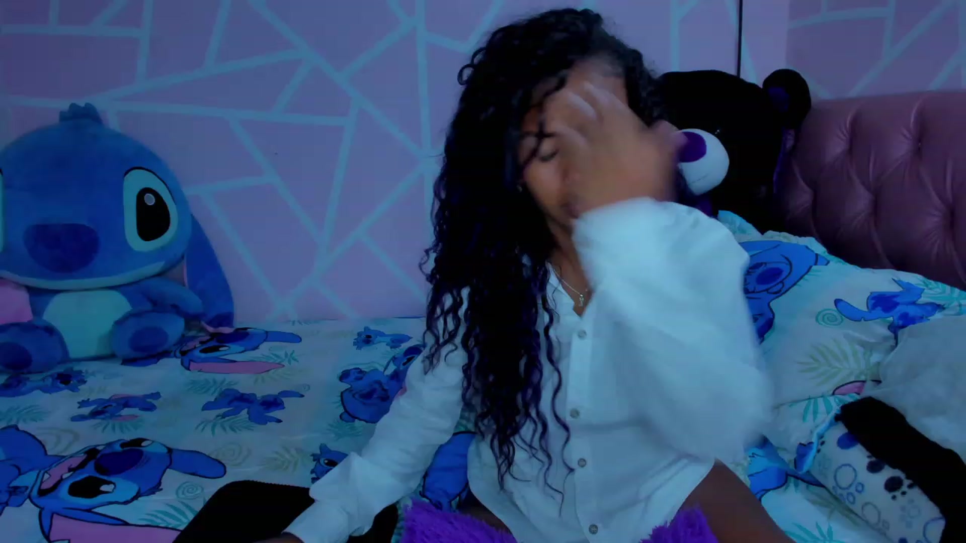 Gallery image thumbnail from Violet_Fit's myfreecams stream on, 05/15/2023, 15:22 image 6 of 20