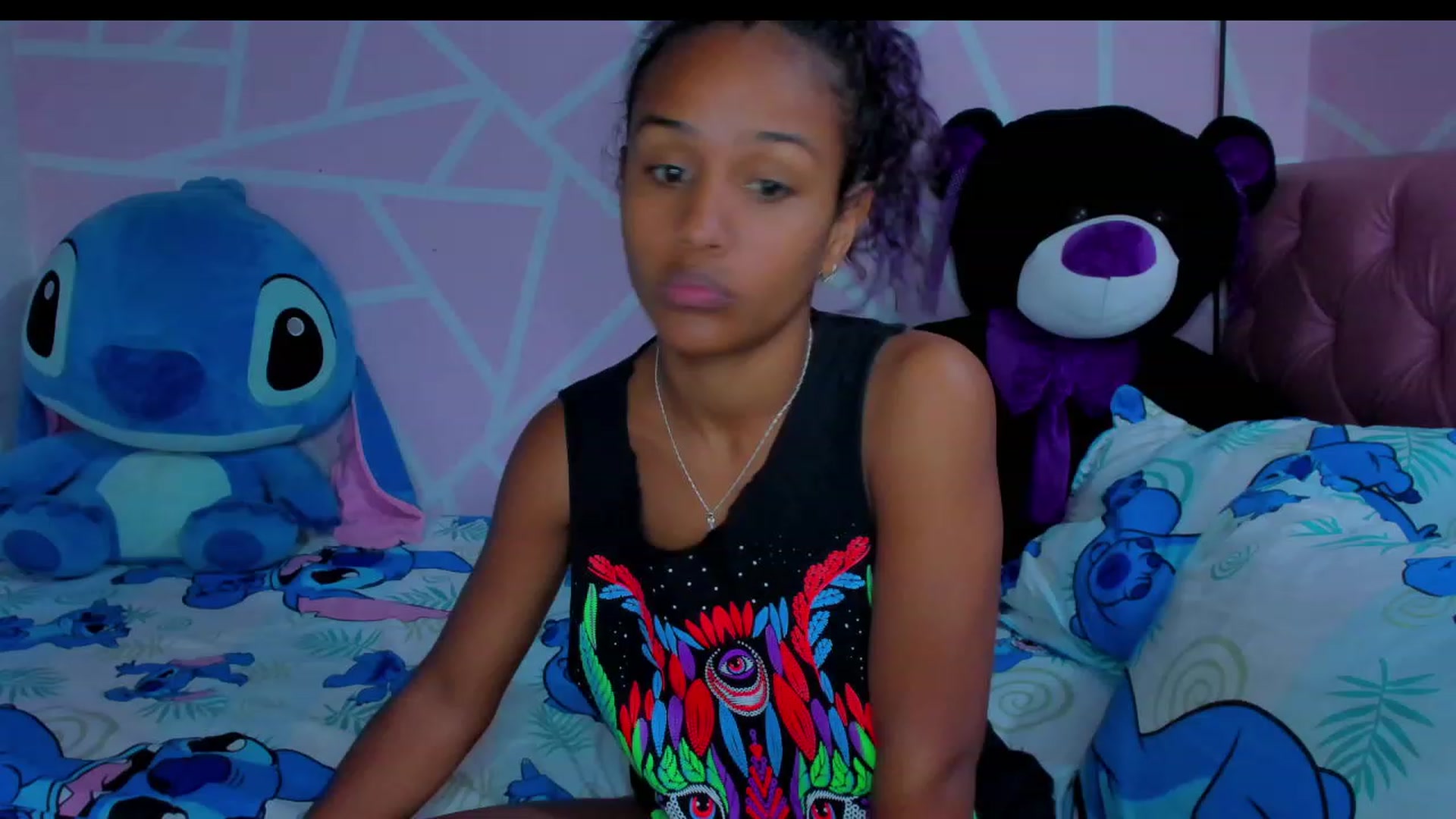 Gallery image thumbnail from Violet_Fit's myfreecams stream on, 05/18/2023, 13:27 image 13 of 20