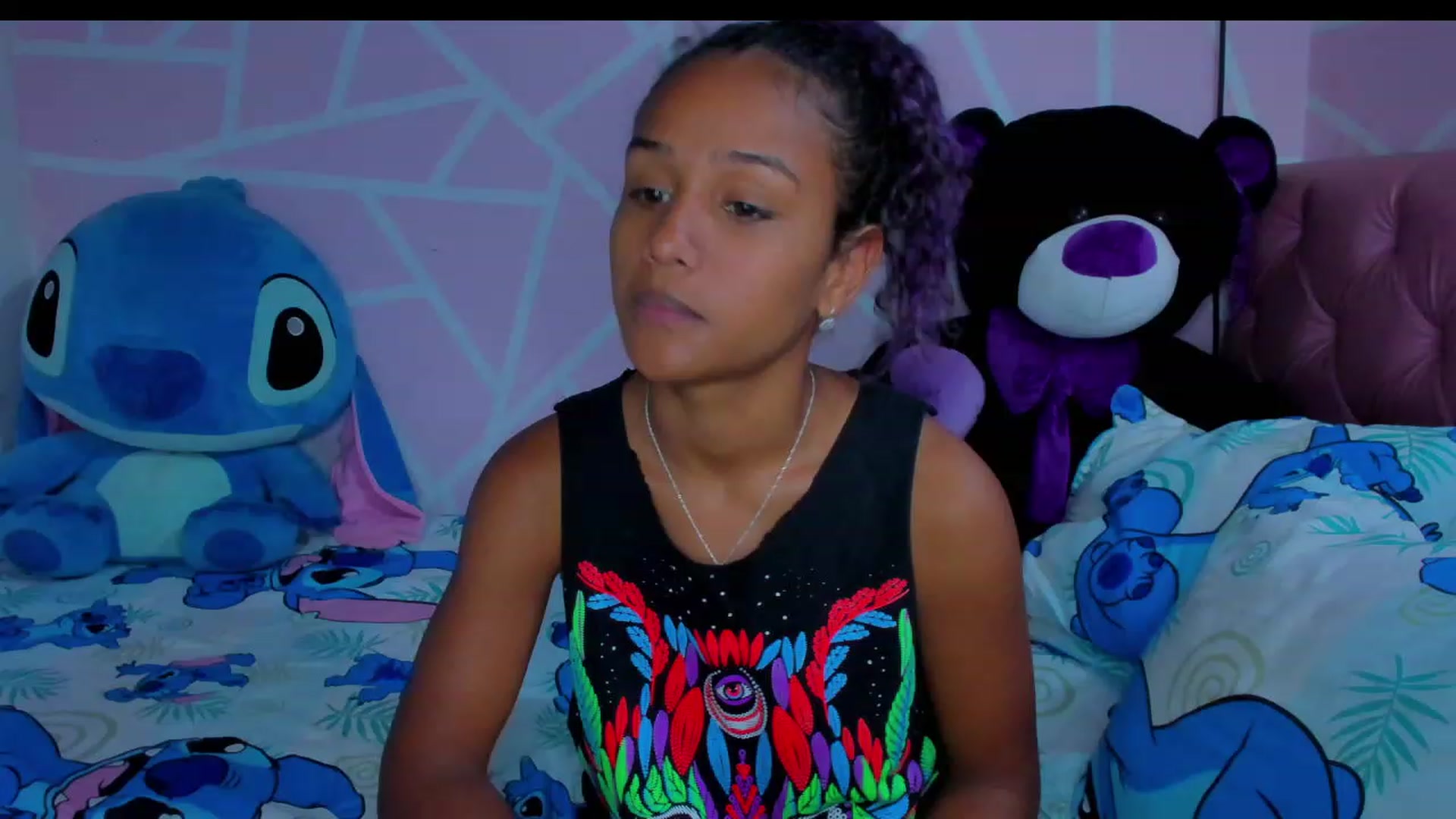 Gallery image thumbnail from Violet_Fit's myfreecams stream on, 05/18/2023, 13:27 image 1 of 20
