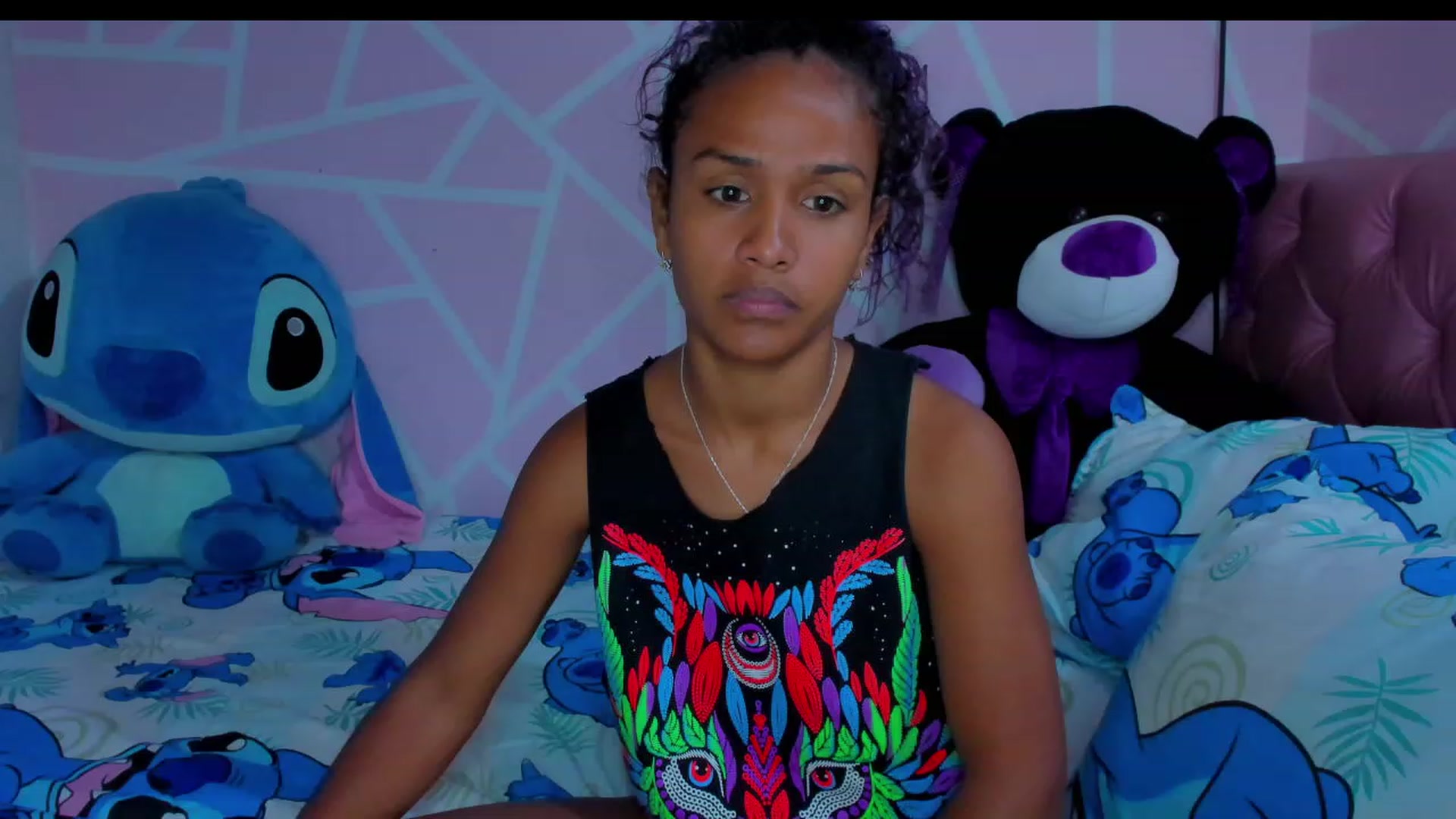 Gallery image thumbnail from Violet_Fit's myfreecams stream on, 05/18/2023, 13:27 image 14 of 20