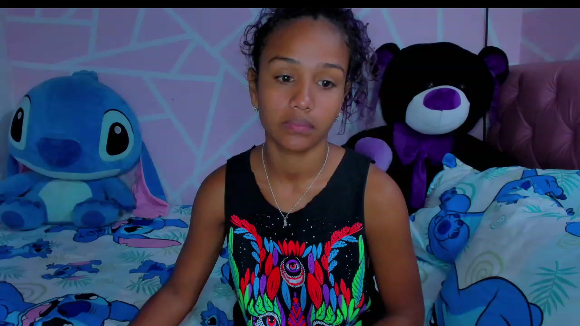Gallery image thumbnail from Violet_Fit's myfreecams stream on, 05/18/2023, 13:27 image 3 of 20