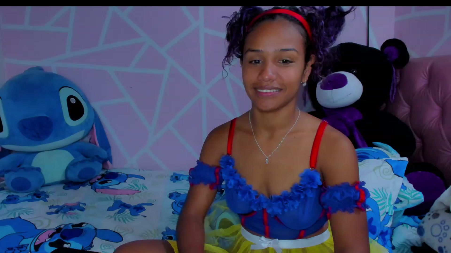 Gallery image thumbnail from Violet_Fit's myfreecams stream on, 05/20/2023, 12:45 image 1 of 20
