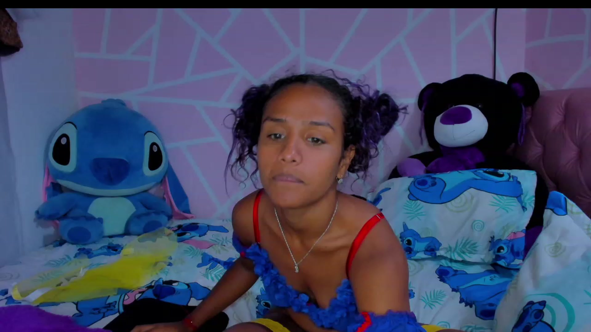 Gallery image thumbnail from Violet_Fit's myfreecams stream on, 05/20/2023, 14:36 image 16 of 20