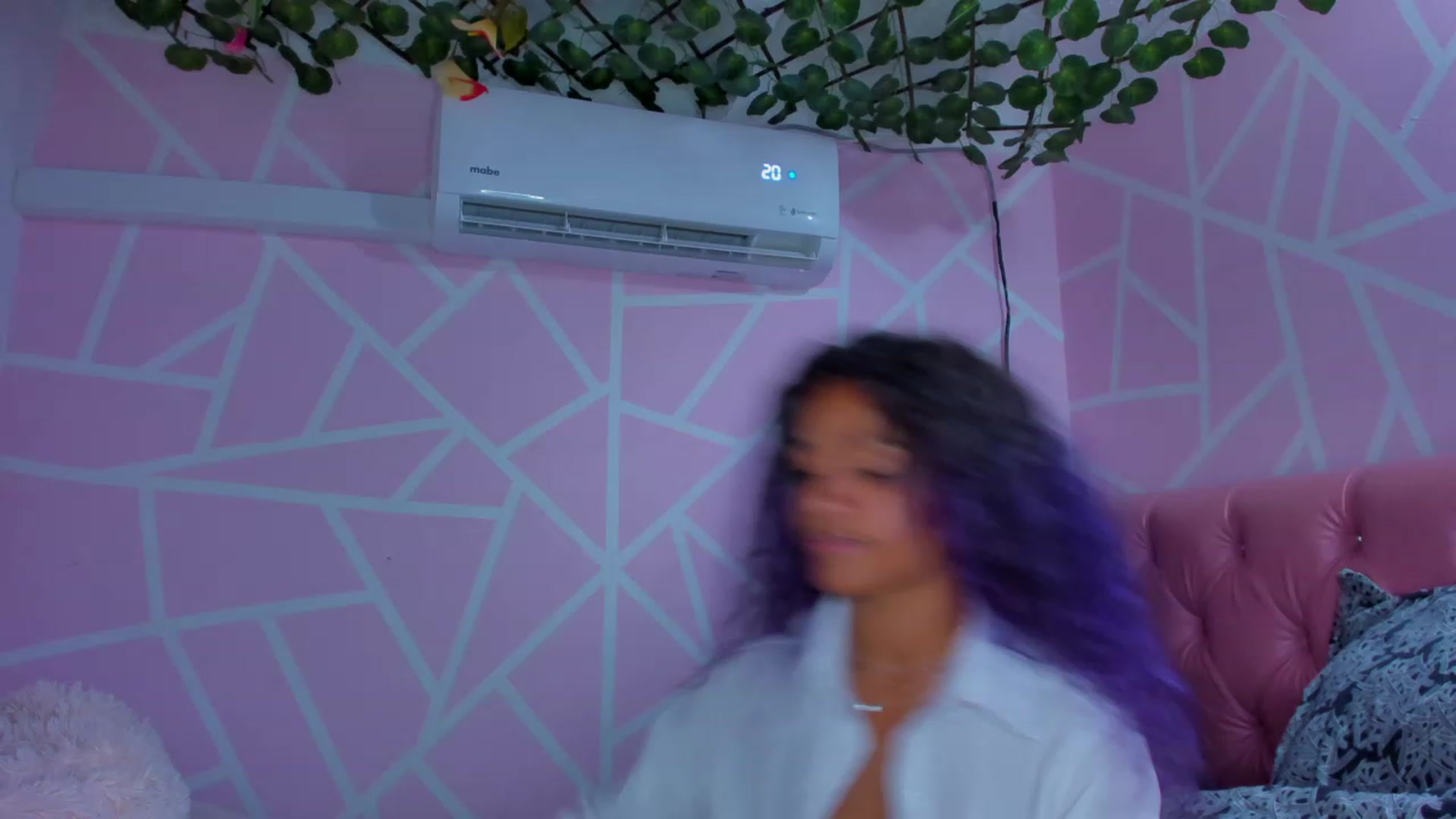 Gallery image thumbnail from Violet_Fit's myfreecams stream on, 06/09/2023, 14:06 image 5 of 20
