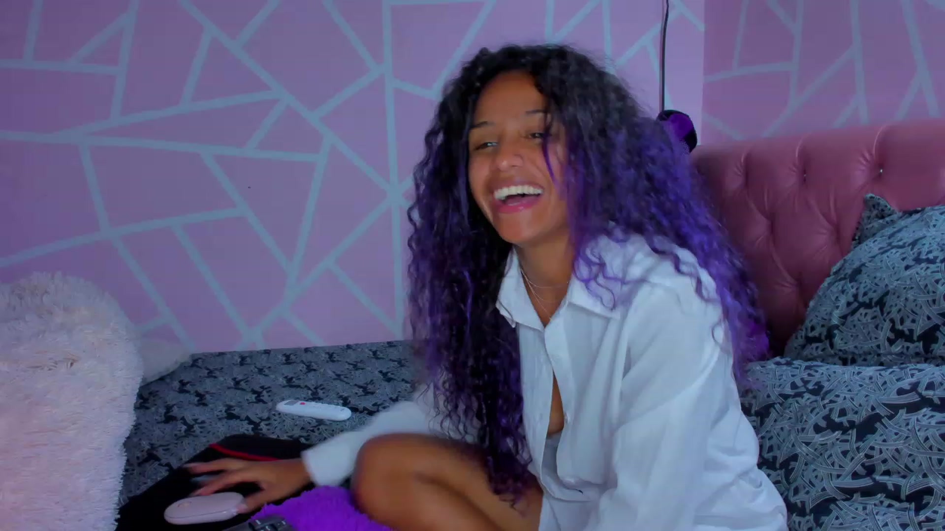 Gallery image thumbnail from Violet_Fit's myfreecams stream on, 06/09/2023, 14:06 image 14 of 20