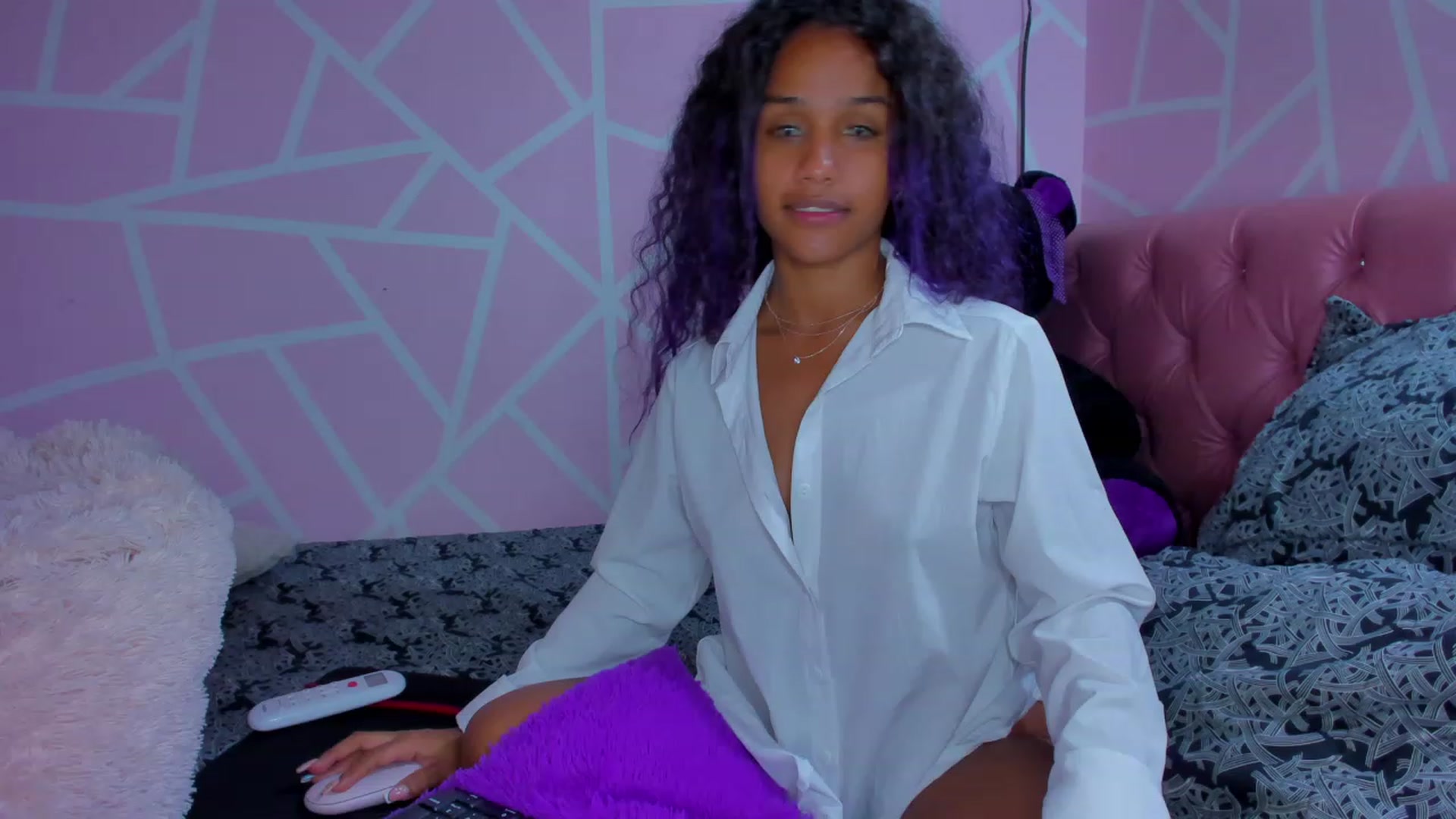 Gallery image thumbnail from Violet_Fit's myfreecams stream on, 06/09/2023, 14:33 image 13 of 20