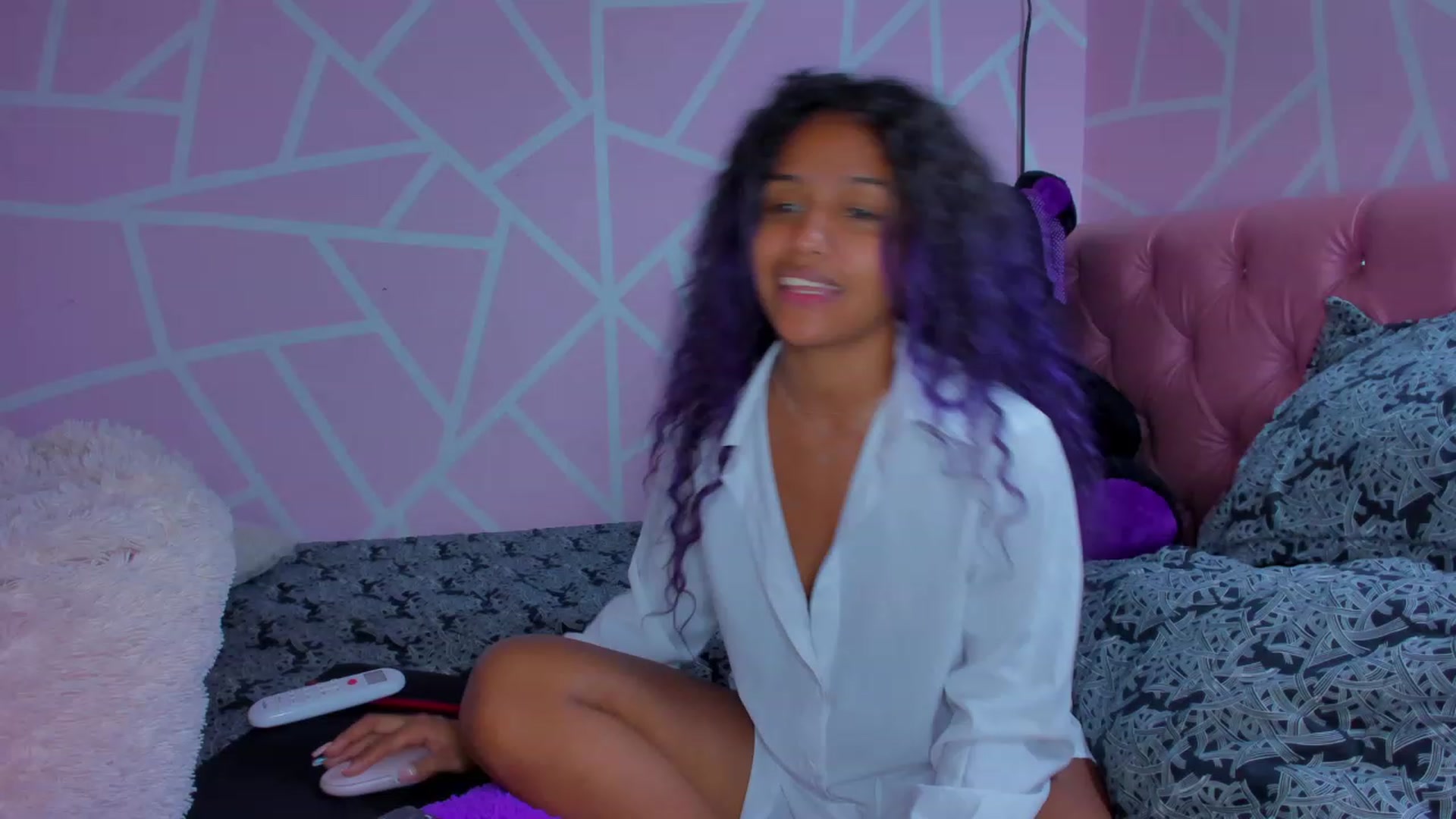 Gallery image thumbnail from Violet_Fit's myfreecams stream on, 06/09/2023, 14:33 image 12 of 20