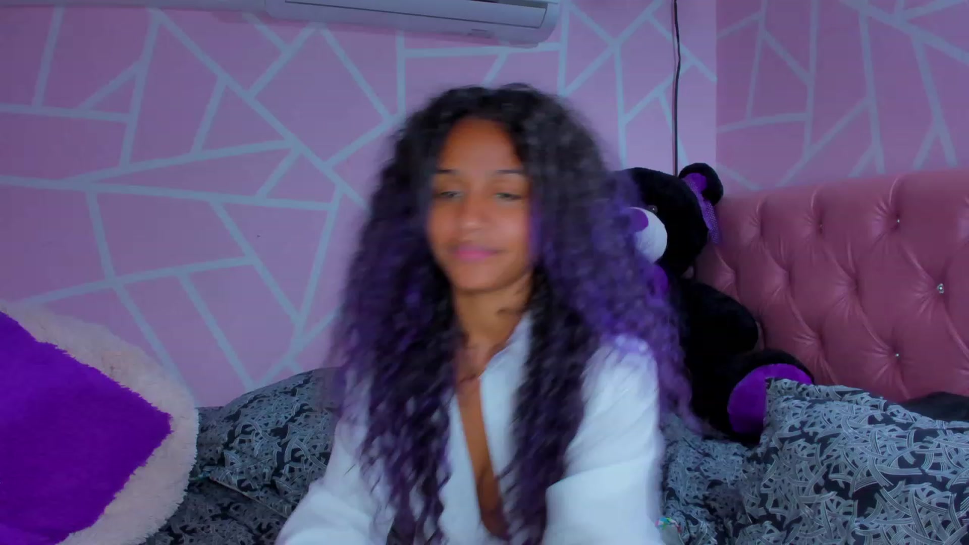 Gallery image thumbnail from Violet_Fit's myfreecams stream on, 06/09/2023, 16:22 image 1 of 20