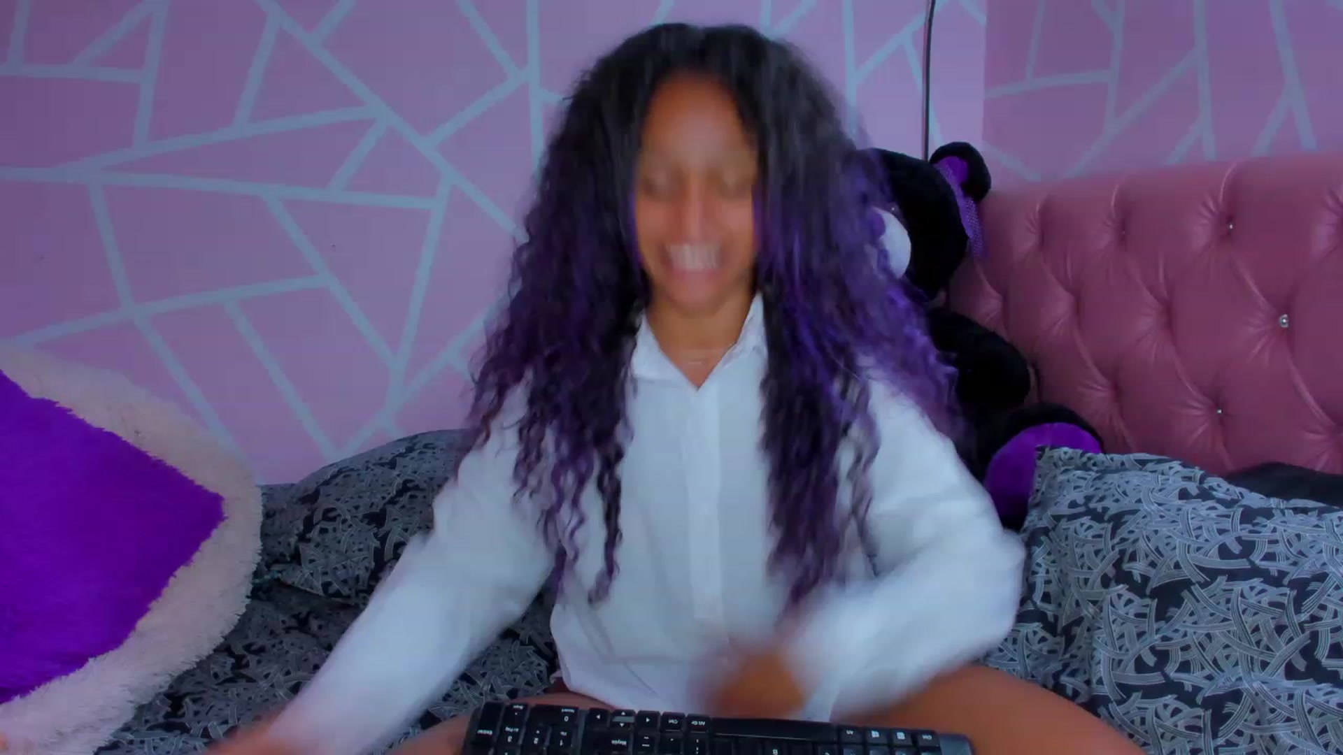 Gallery image thumbnail from Violet_Fit's myfreecams stream on, 06/09/2023, 16:22 image 20 of 20