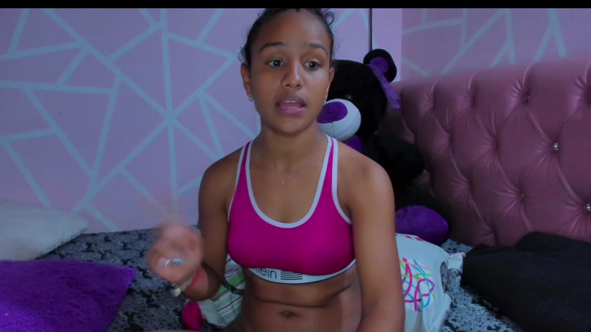 Gallery image thumbnail from Violet_Fit's myfreecams stream on, 06/15/2023, 14:27 image 15 of 20