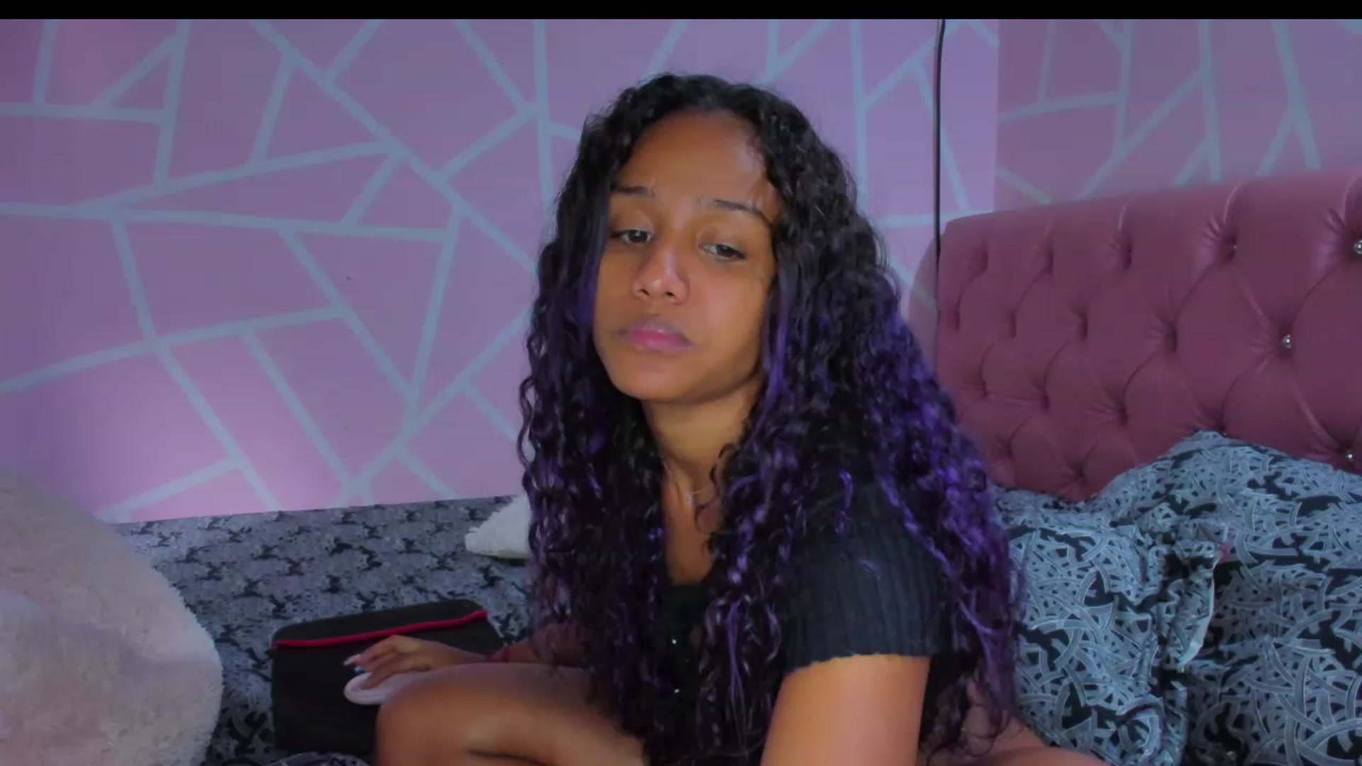 Gallery image thumbnail from Violet_Fit's myfreecams stream on, 06/16/2023, 15:27 image 9 of 20