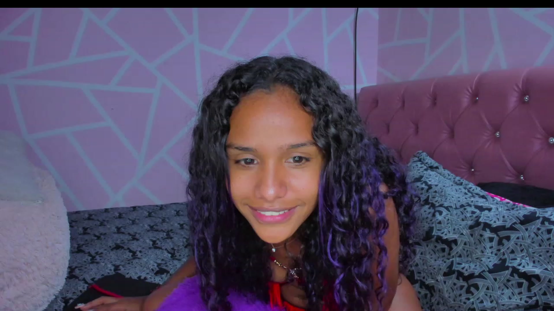 Gallery image thumbnail from Violet_Fit's myfreecams stream on, 06/17/2023, 15:43 image 1 of 20