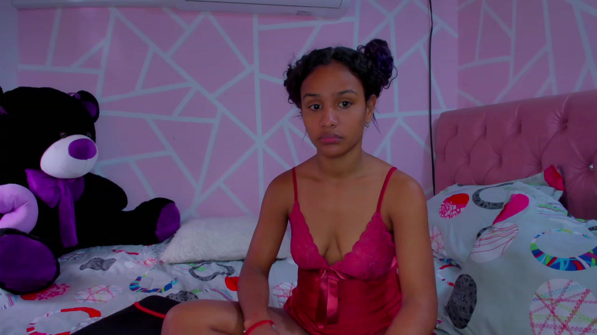 Gallery image thumbnail from Violet_Fit's myfreecams stream on, 06/20/2023, 17:13 image 8 of 20