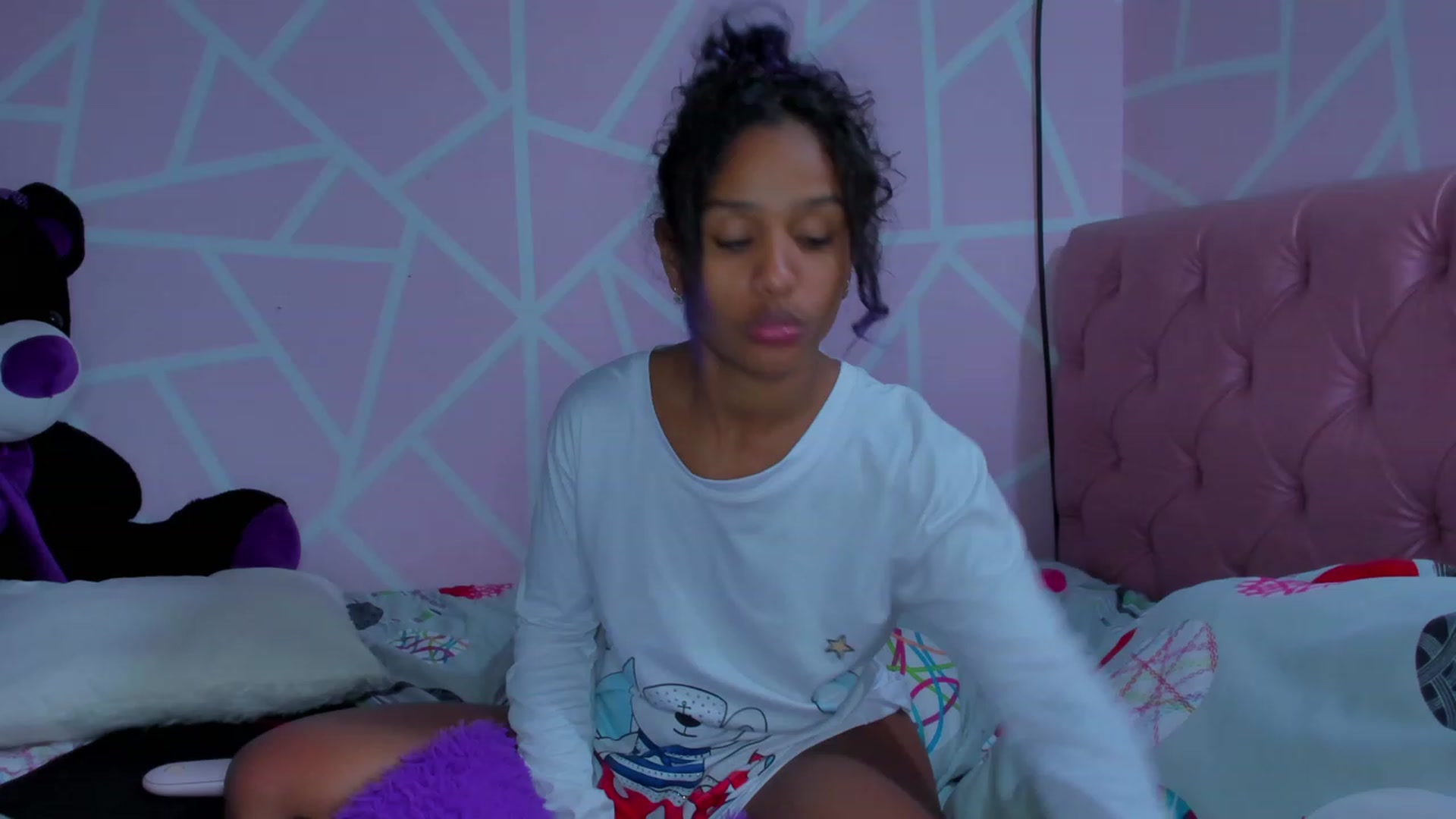 Gallery image thumbnail from Violet_Fit's myfreecams stream on, 06/21/2023, 06:59 image 7 of 20