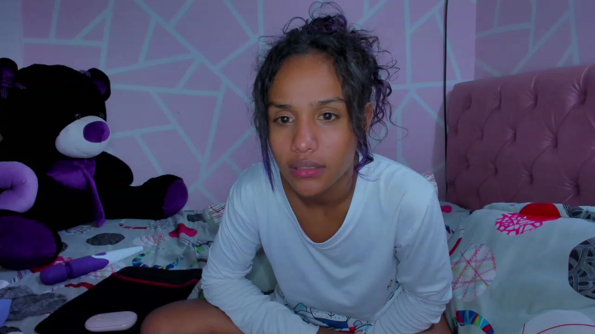 Gallery image thumbnail from Violet_Fit's myfreecams stream on, 06/21/2023, 08:25 image 7 of 20