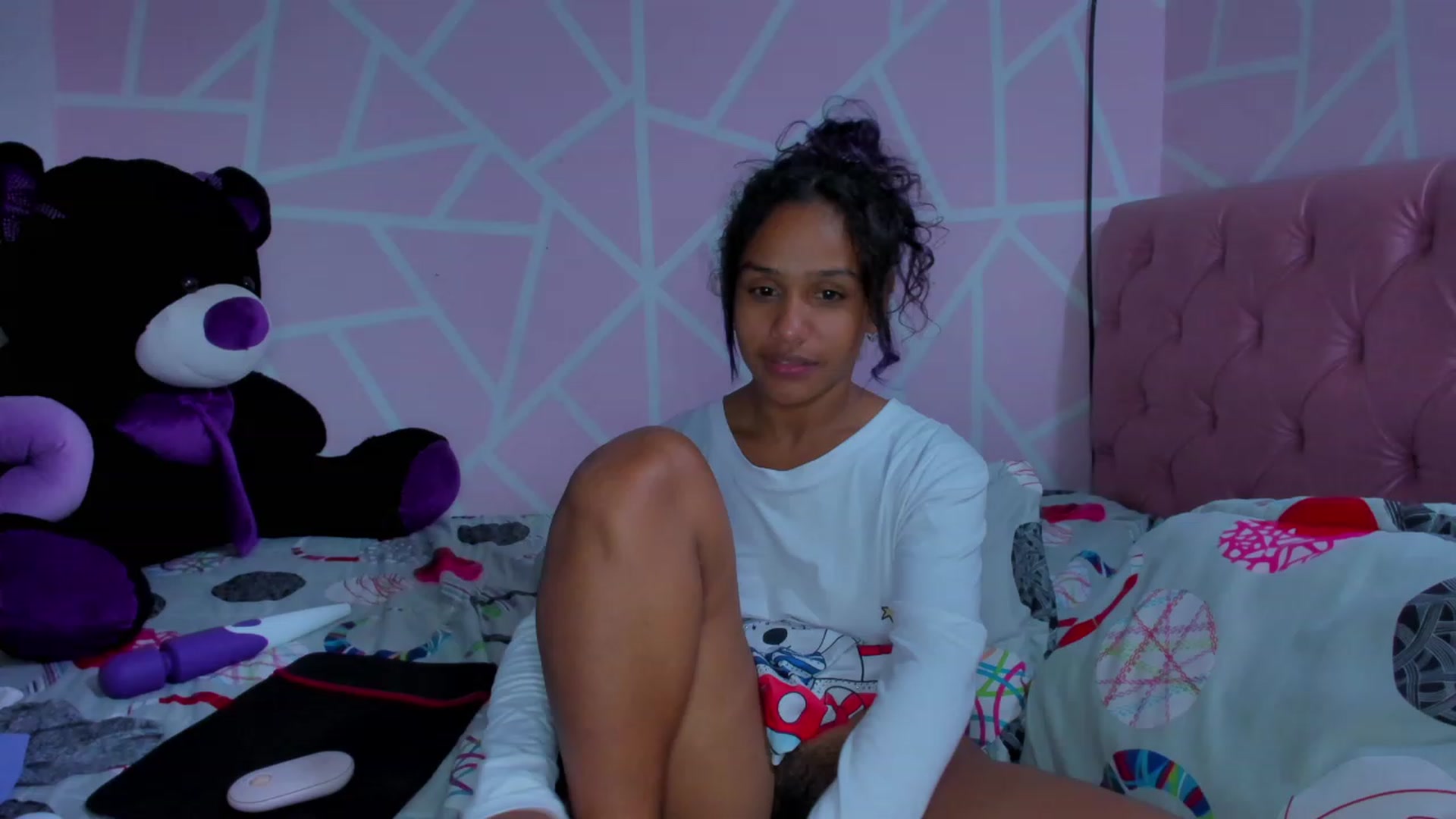 Gallery image thumbnail from Violet_Fit's myfreecams stream on, 06/21/2023, 08:25 image 12 of 20