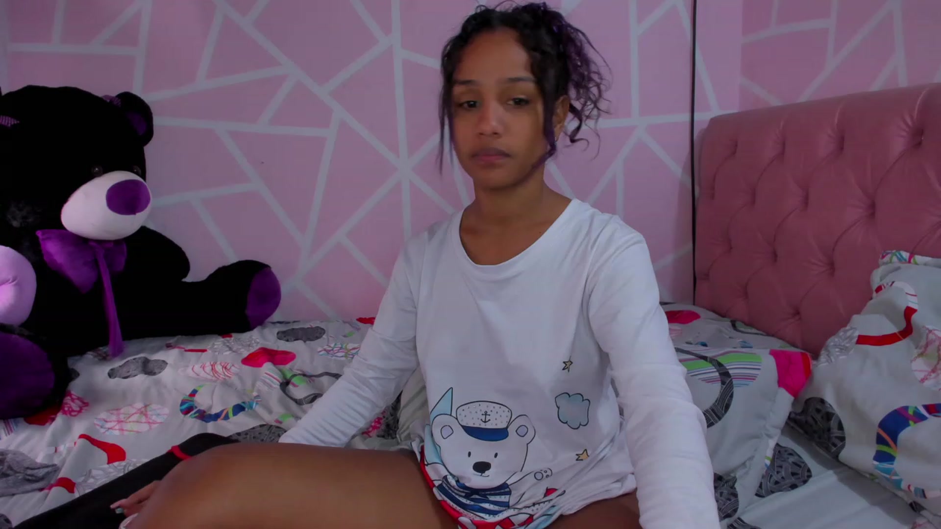Gallery image thumbnail from Violet_Fit's myfreecams stream on, 06/21/2023, 15:54 image 9 of 20