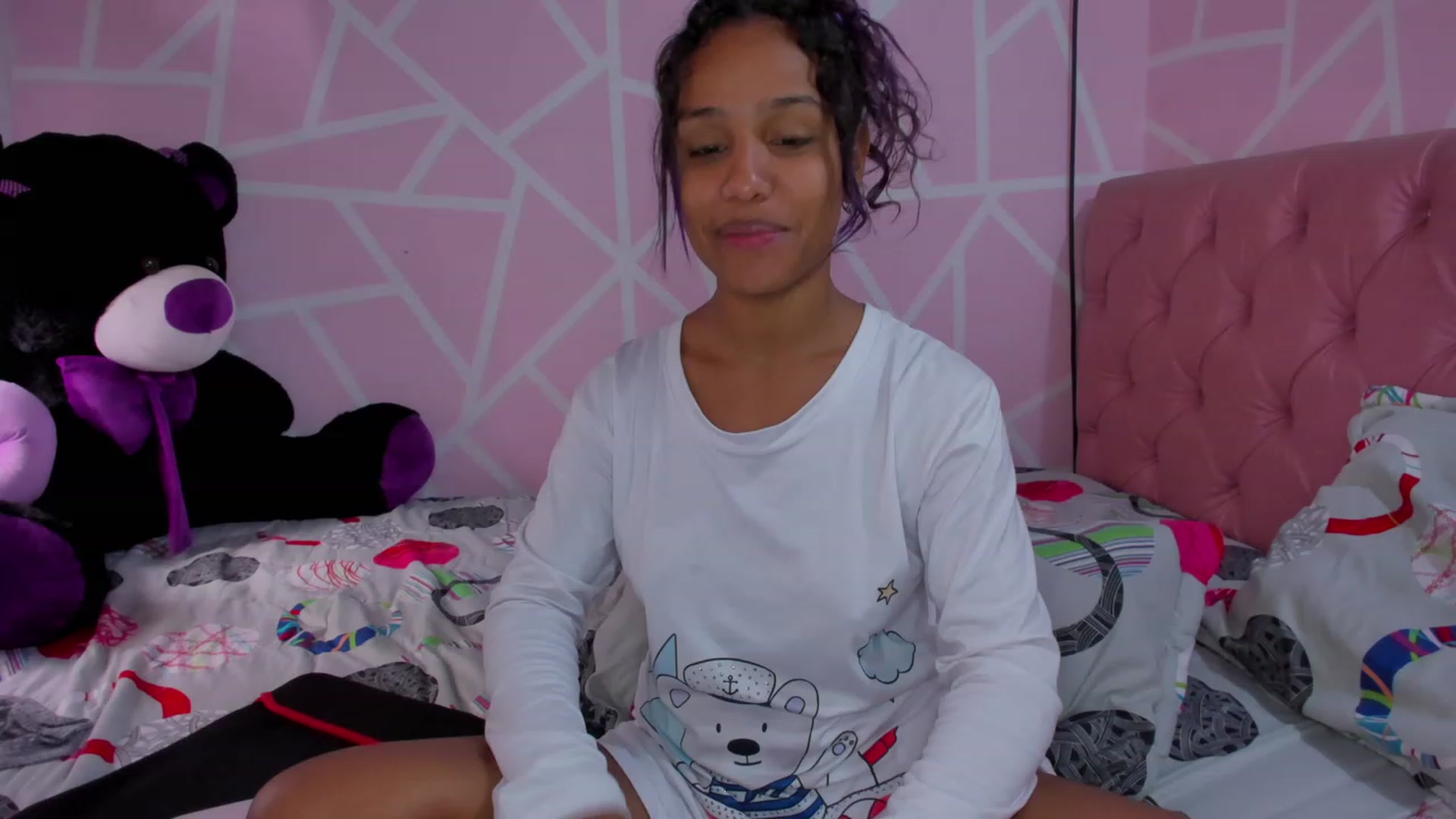 Gallery image thumbnail from Violet_Fit's myfreecams stream on, 06/21/2023, 15:54 image 7 of 20