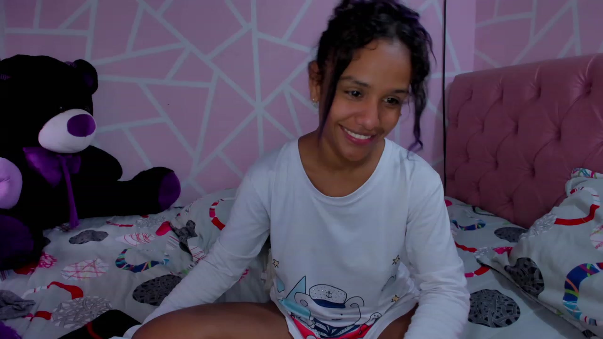 Gallery image thumbnail from Violet_Fit's myfreecams stream on, 06/21/2023, 15:54 image 18 of 20